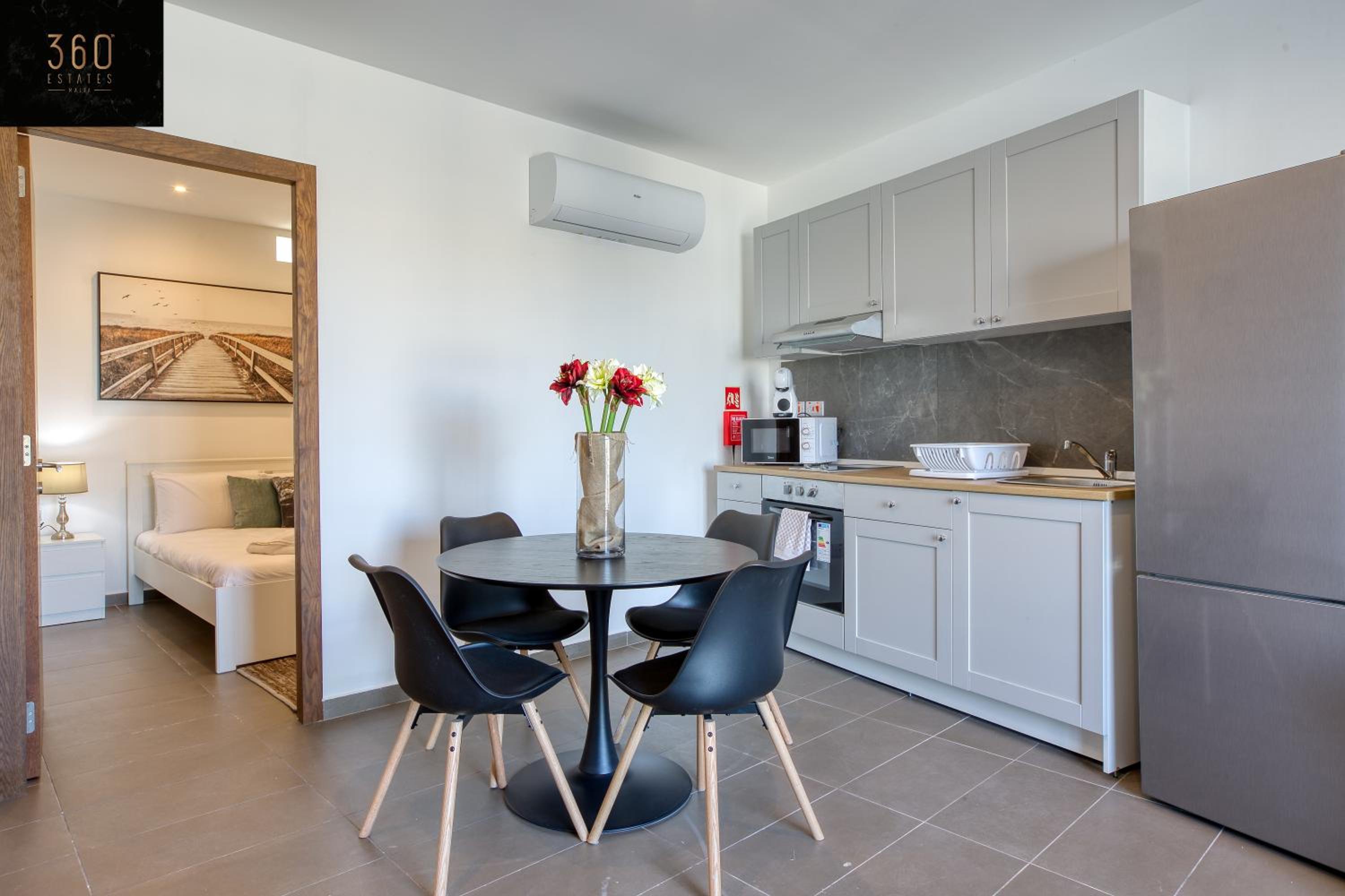 Gzira's Seashore Stayaway close to Manuel Island view 3