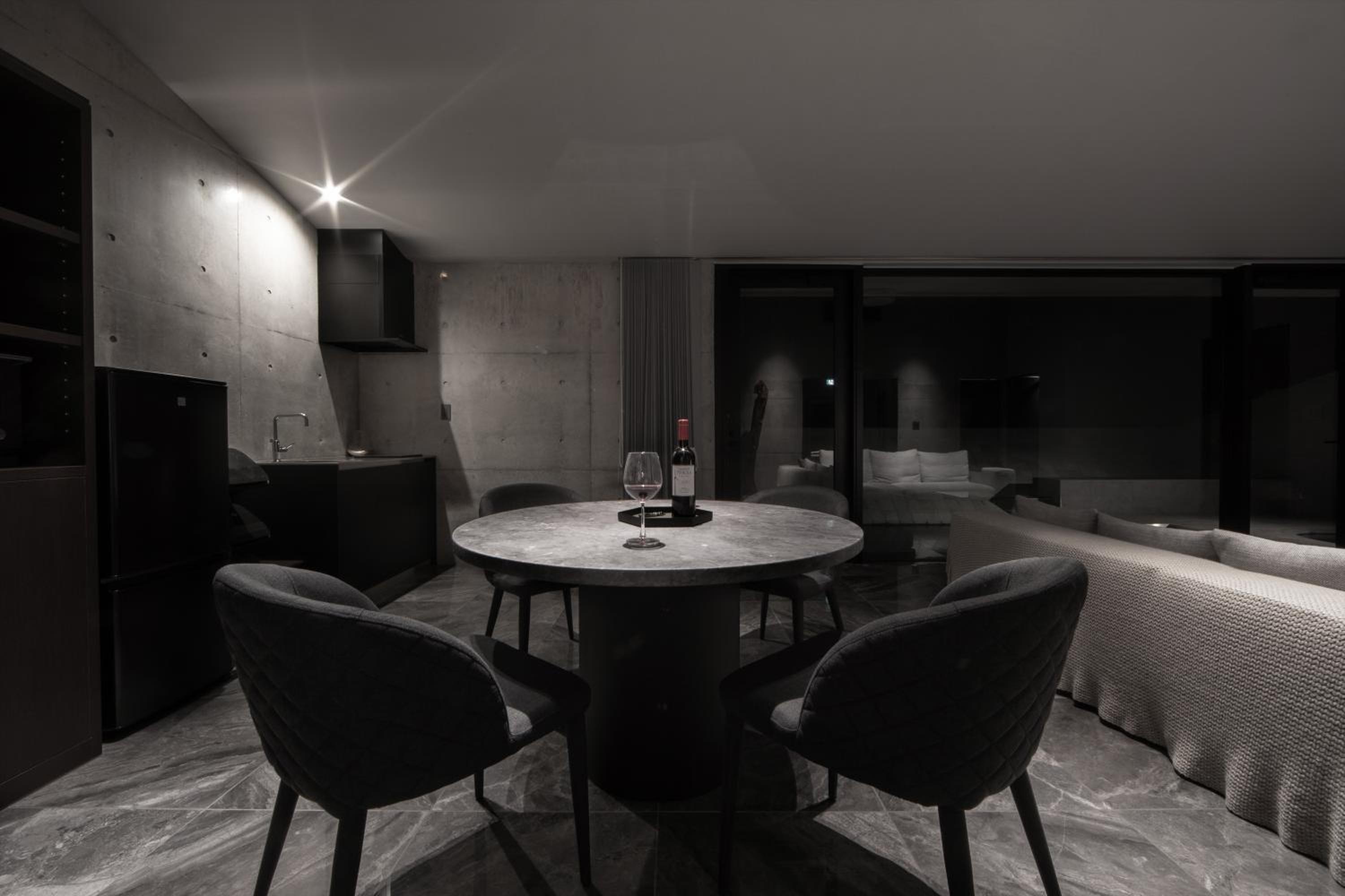 VILLA WHITE view 5