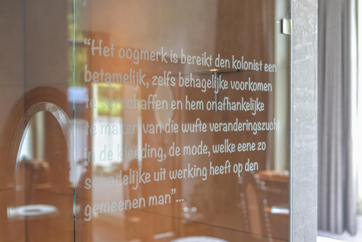 hotel reception