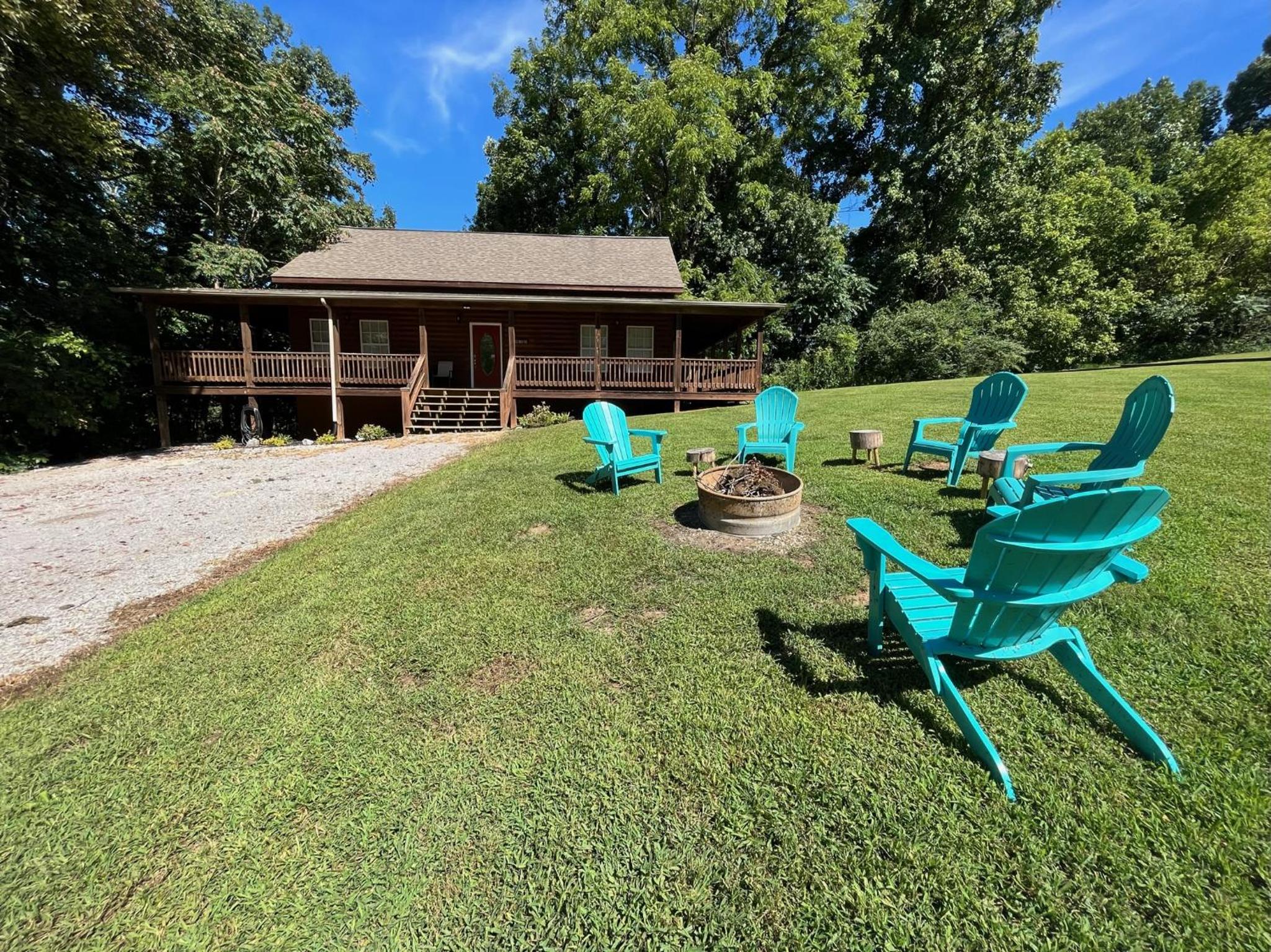 The Lake House At Dale Hollow! view 2