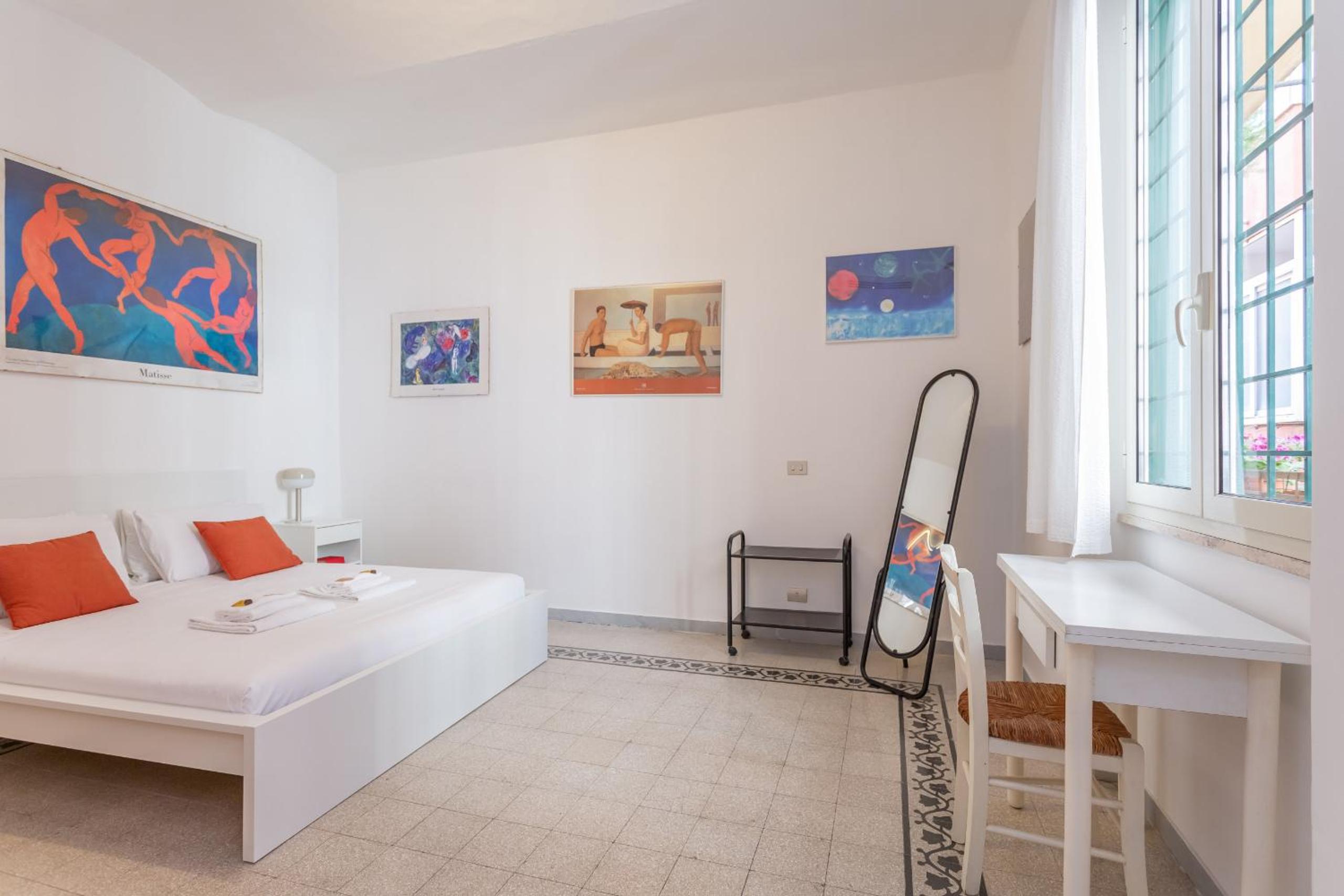 Oscar Apt near Landmarks and Colosseum