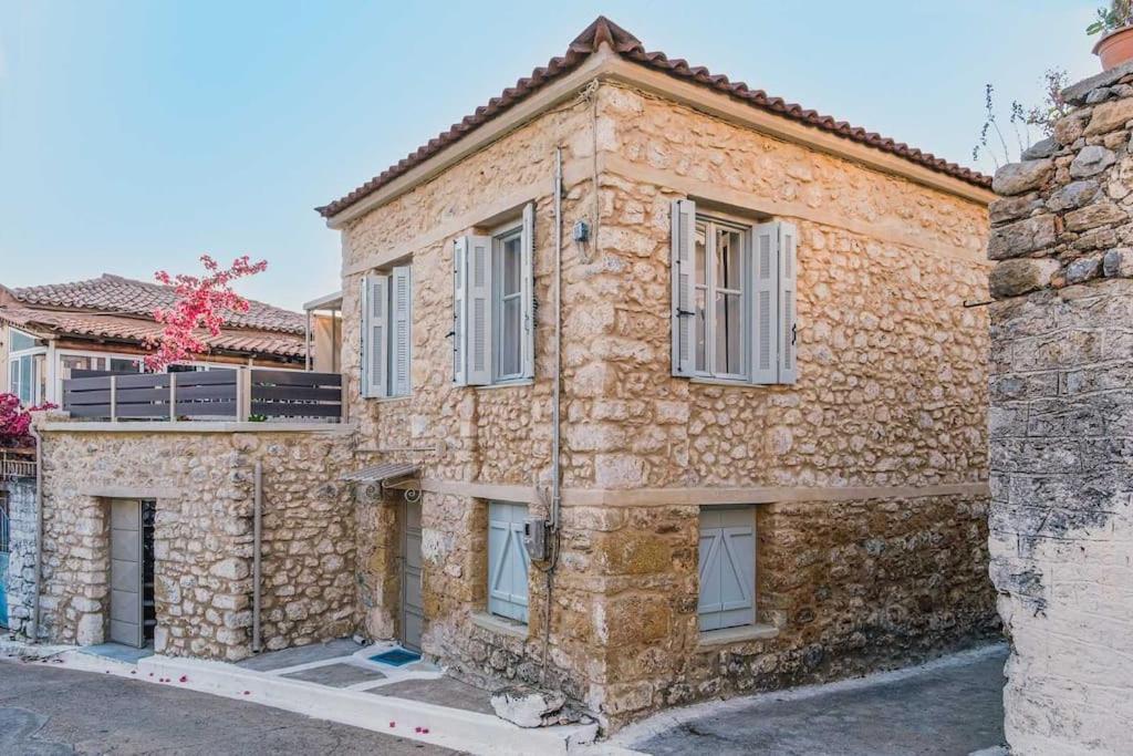 Kalderimi Traditional House