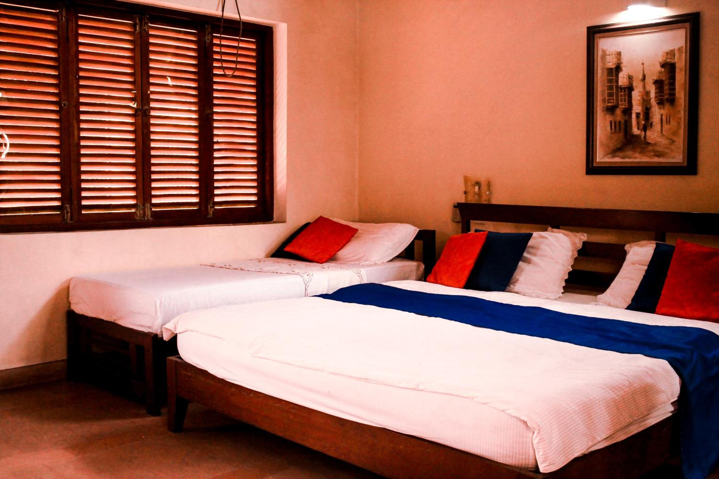 Villa Inavni view 2