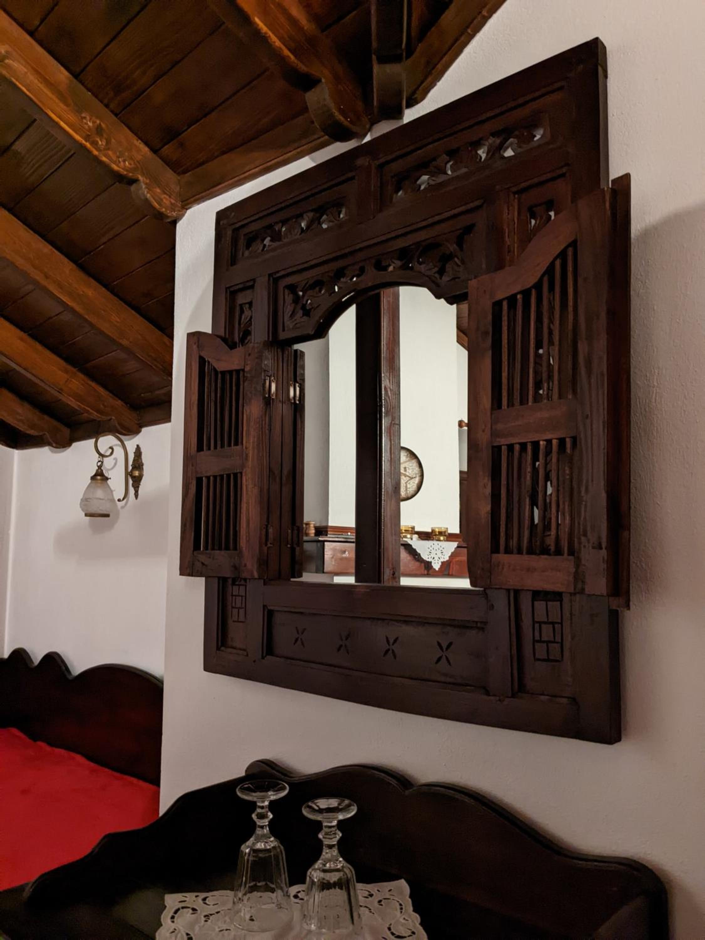 Traditional Guesthouse Lanari