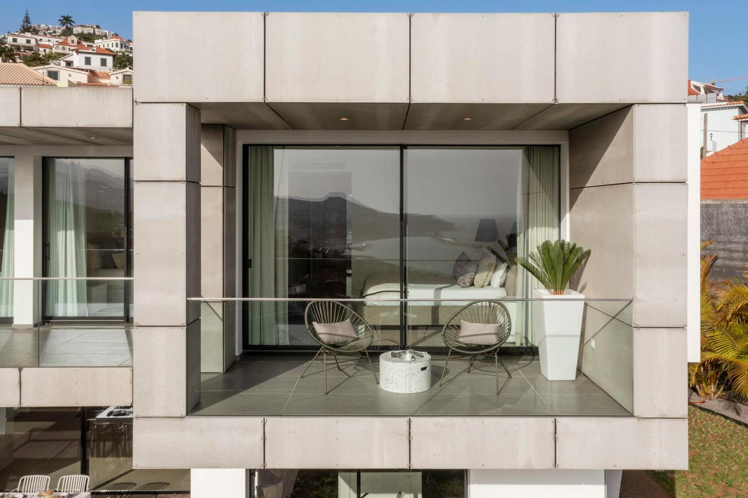 Vila Lazareto by An Island Apart