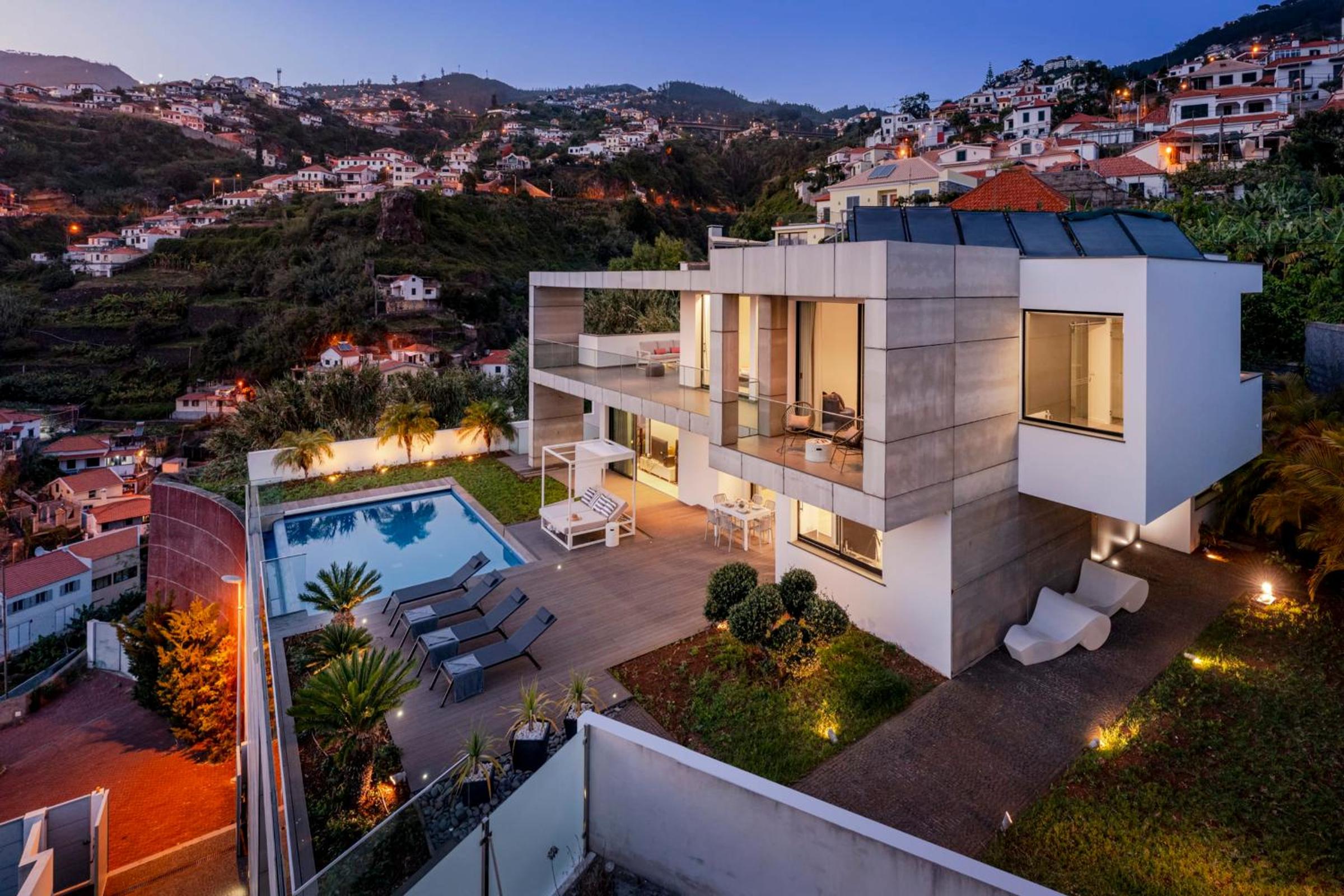 Vila Lazareto by An Island Apart