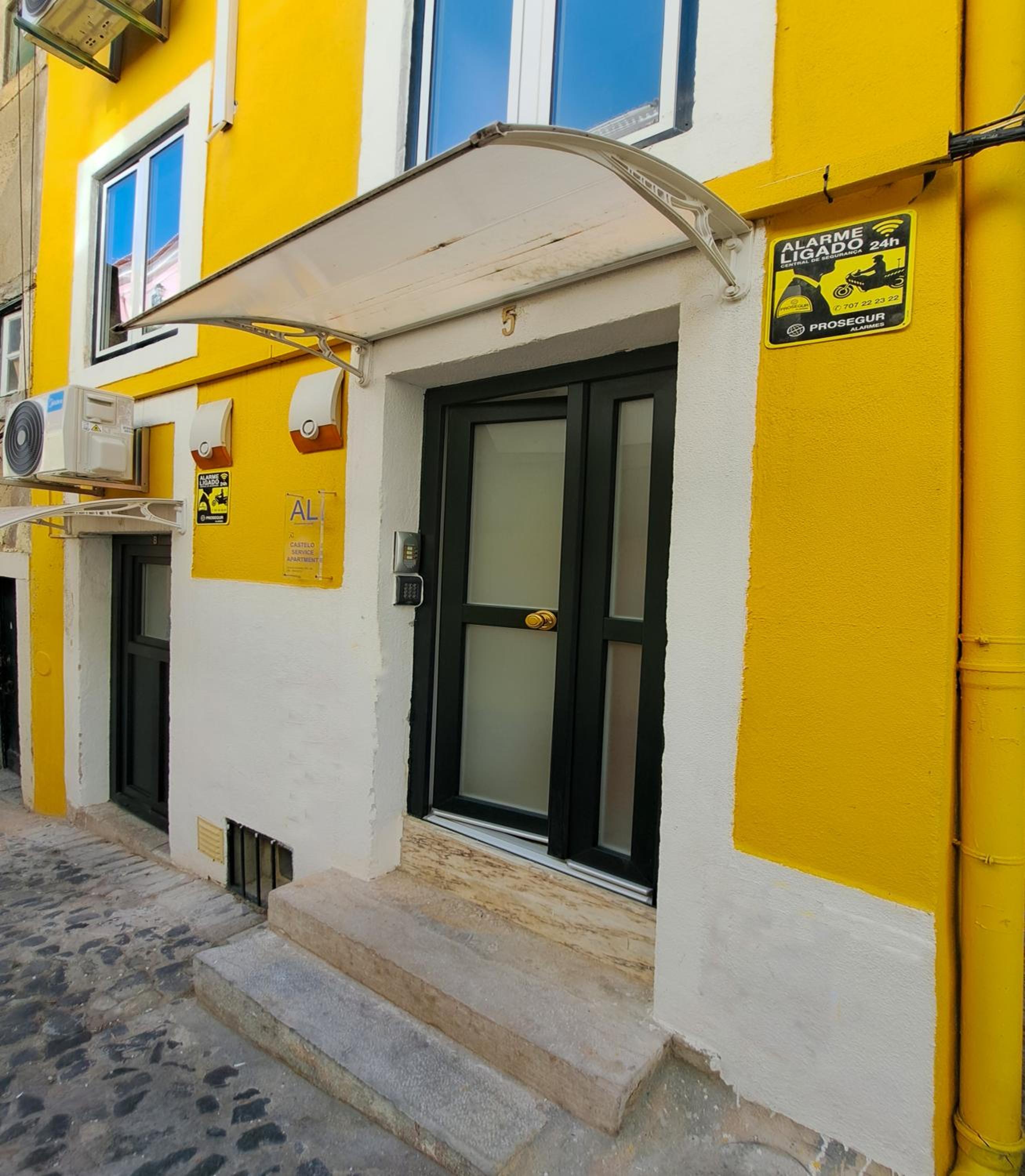 Apartment in Castelo