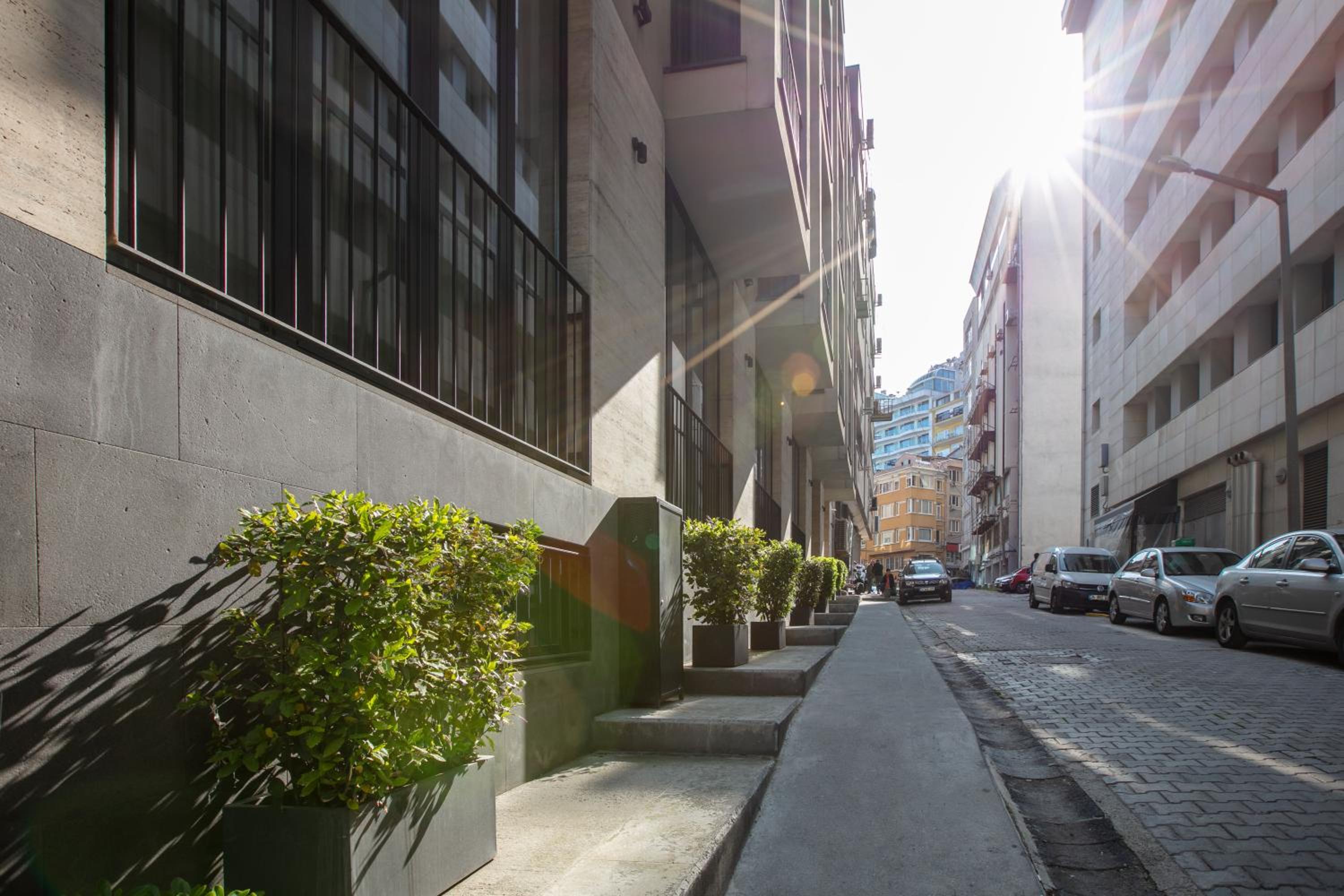 Ando Living - Taksim Gumussuyu Konukevi - Image 33