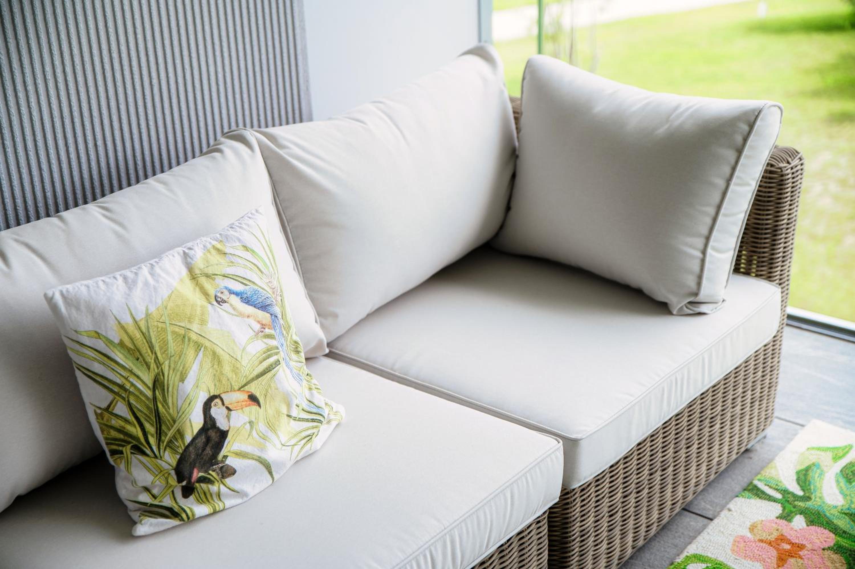 Suite Parco Lago by Quokka 360 - Apartment with Large Terrace Near Locarno Lido