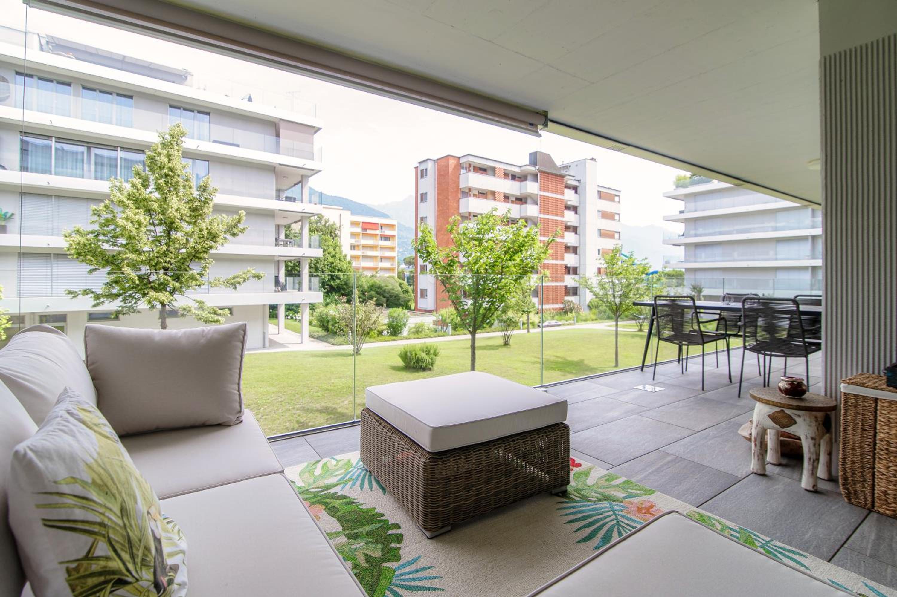 Suite Parco Lago by Quokka 360 - Apartment with Large Terrace Near Locarno Lido