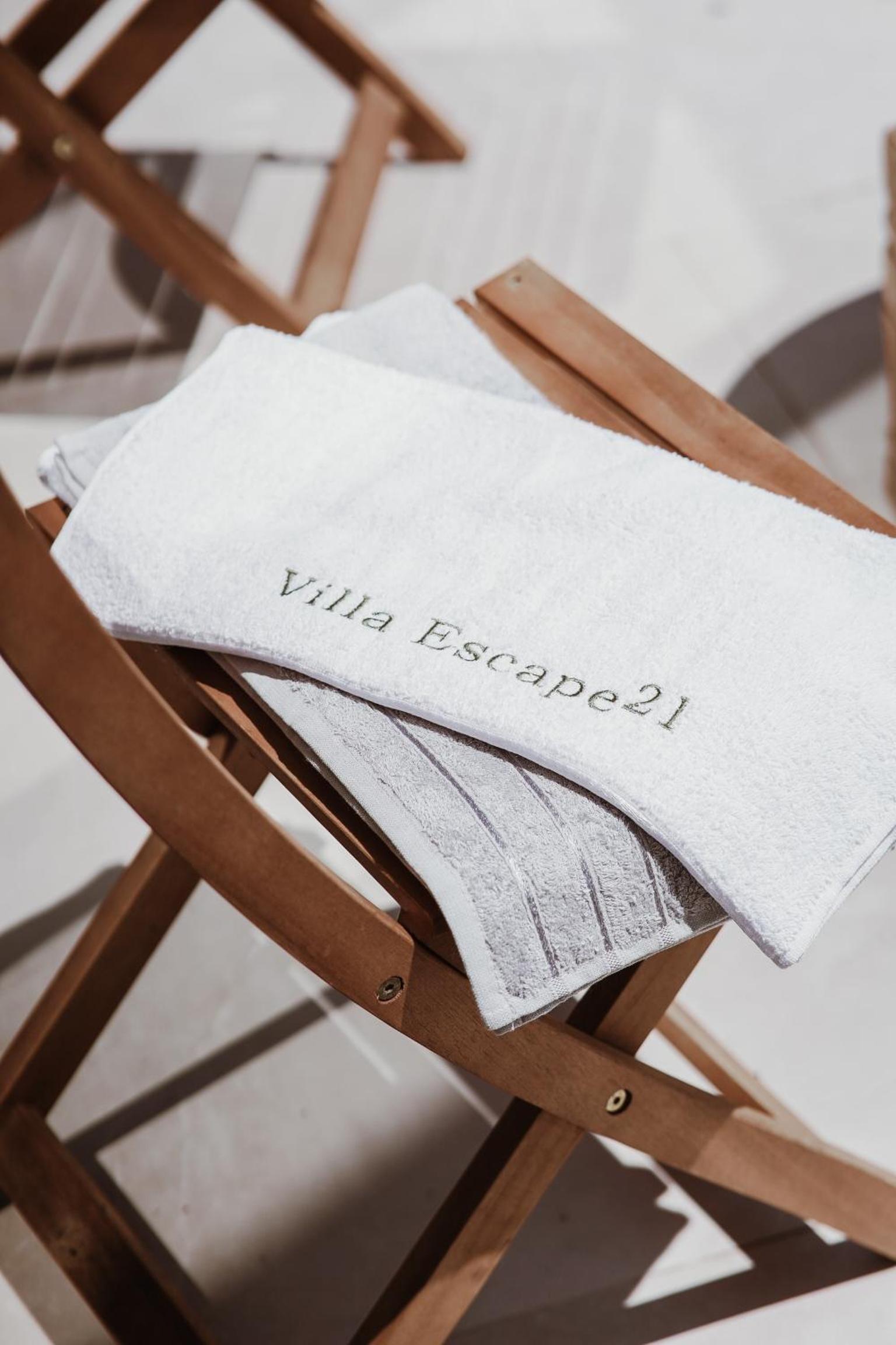 Villa Escape 21