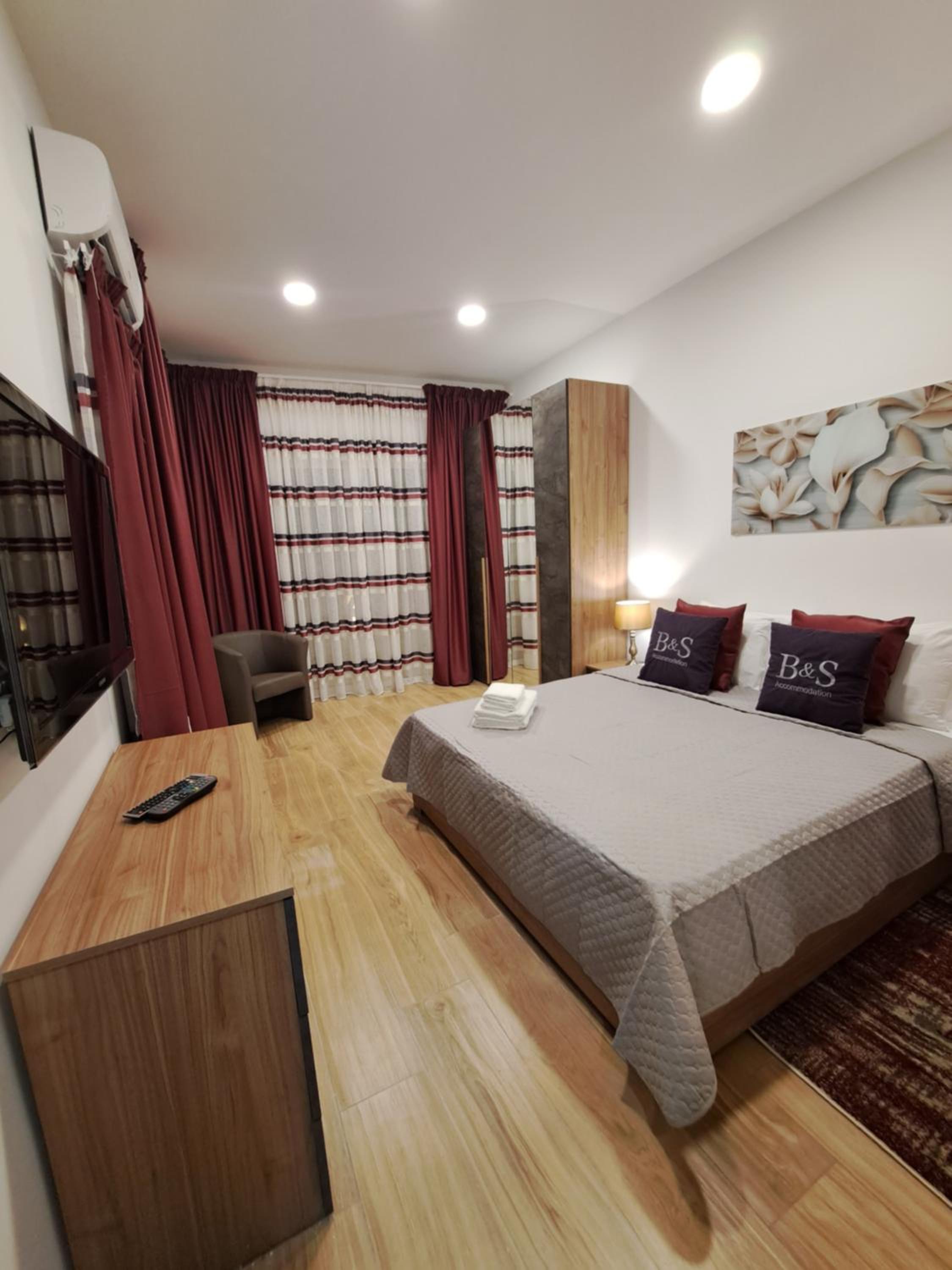 B&S Accommodation Seafront Duplex Penthouse Marsascala, Malta view 4