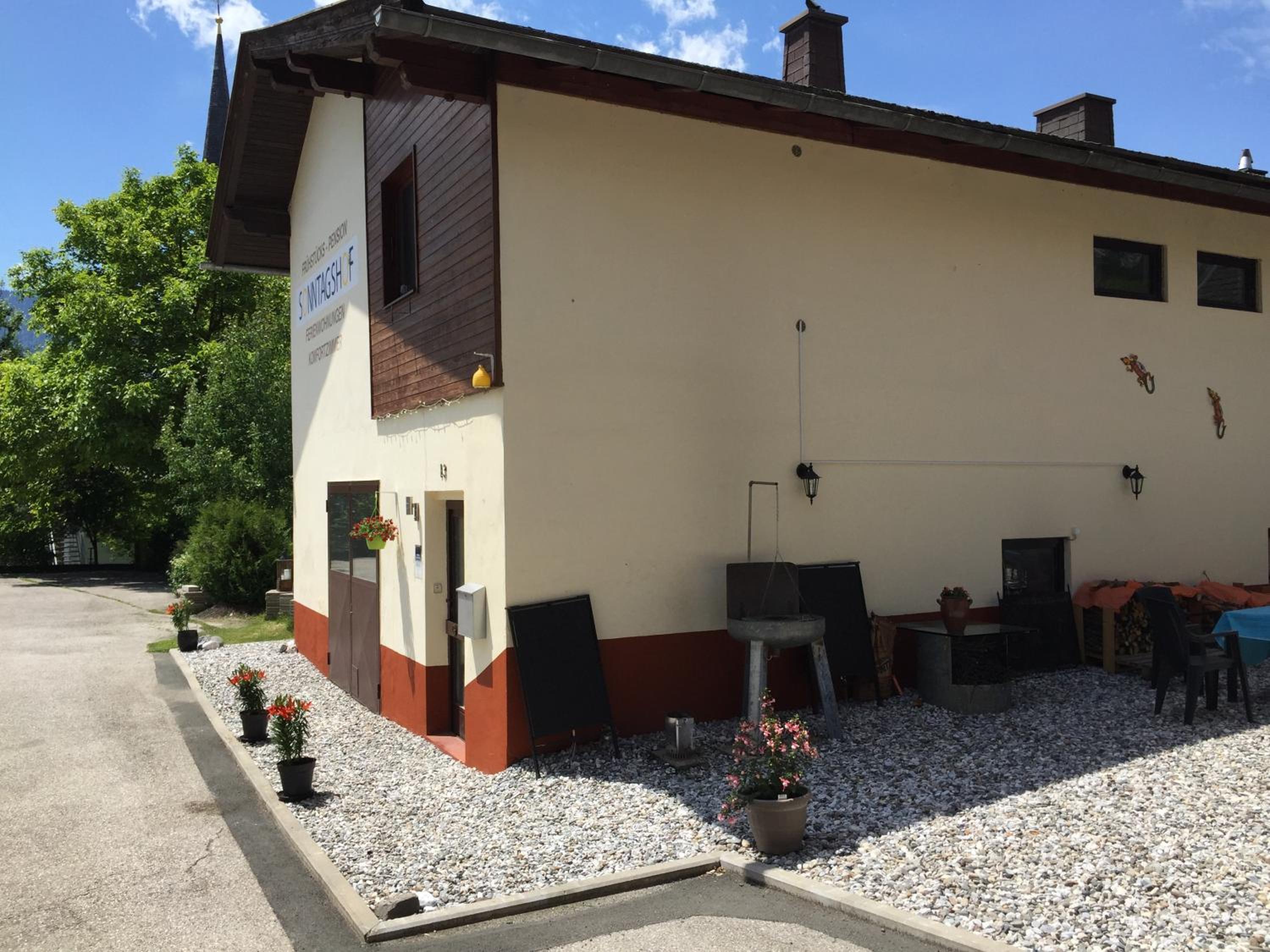 Sonntagshof Ferienwohnungen Apartments
