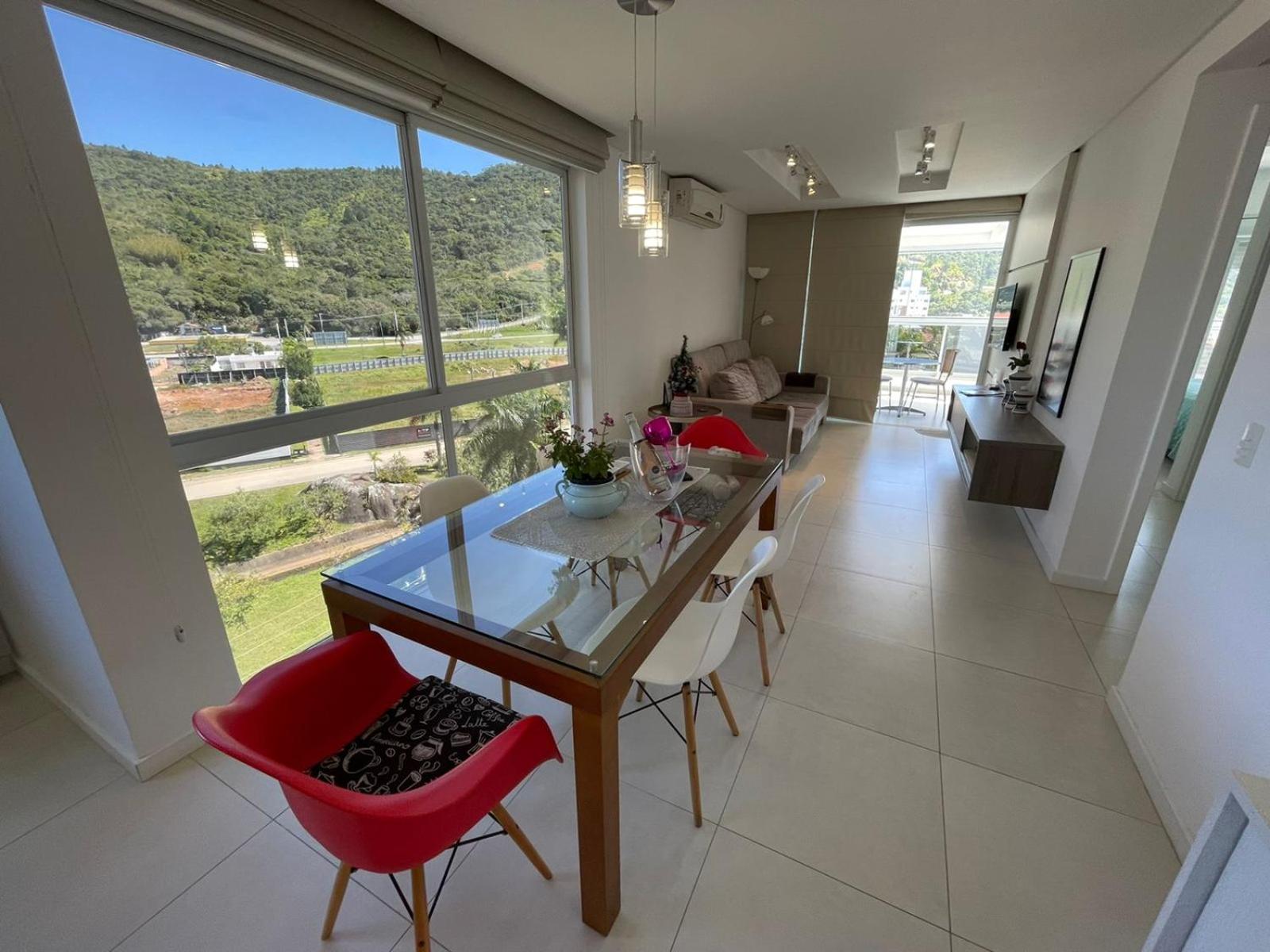 Apartamento bem equipado