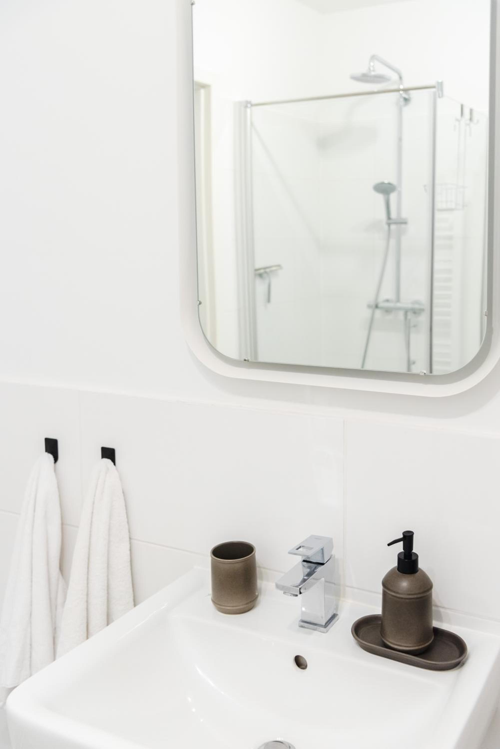 Hybrid Work-Play Retreat - 2BR, 1B central Kreuzberg