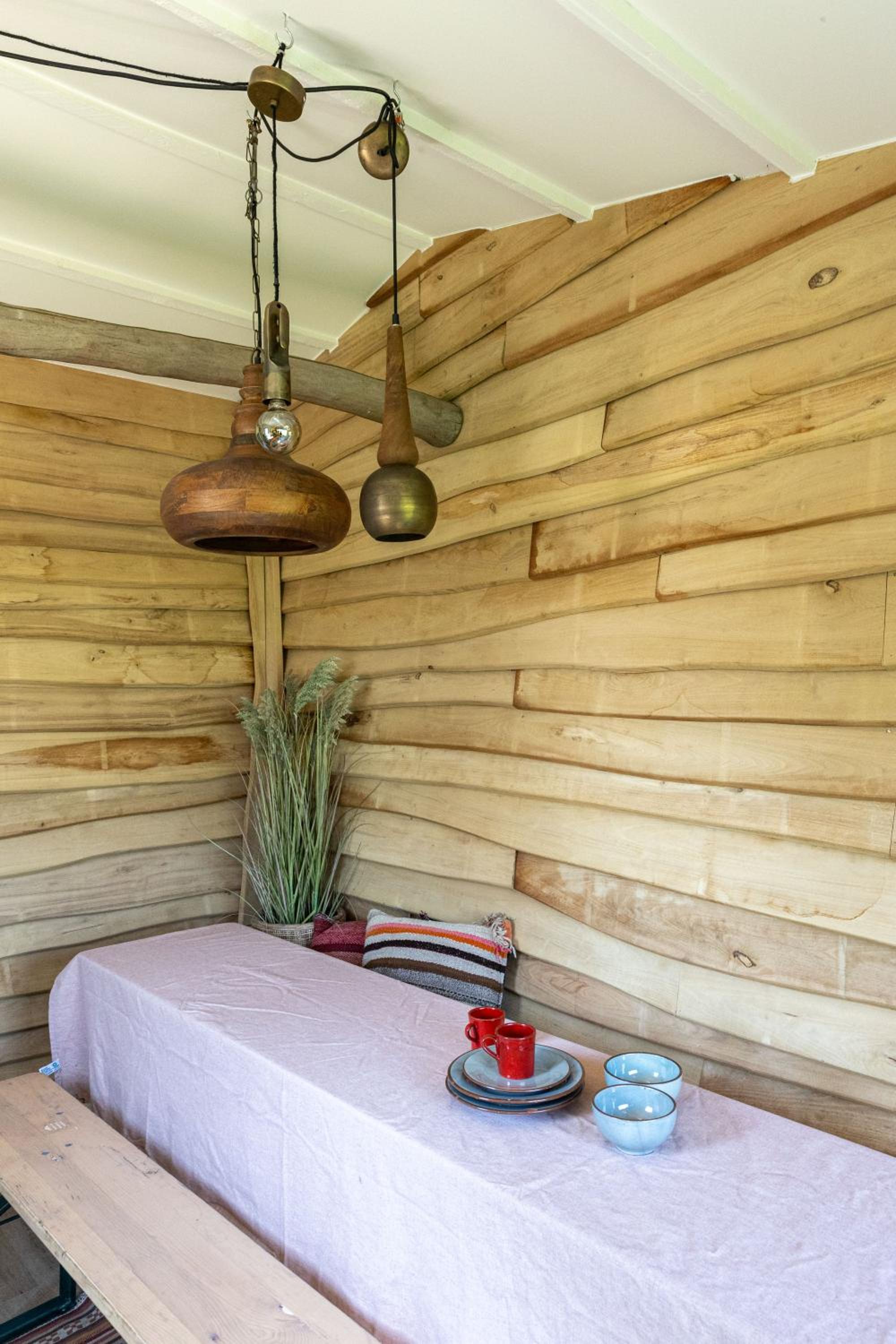 Cabin Margot with hot tub in private garden