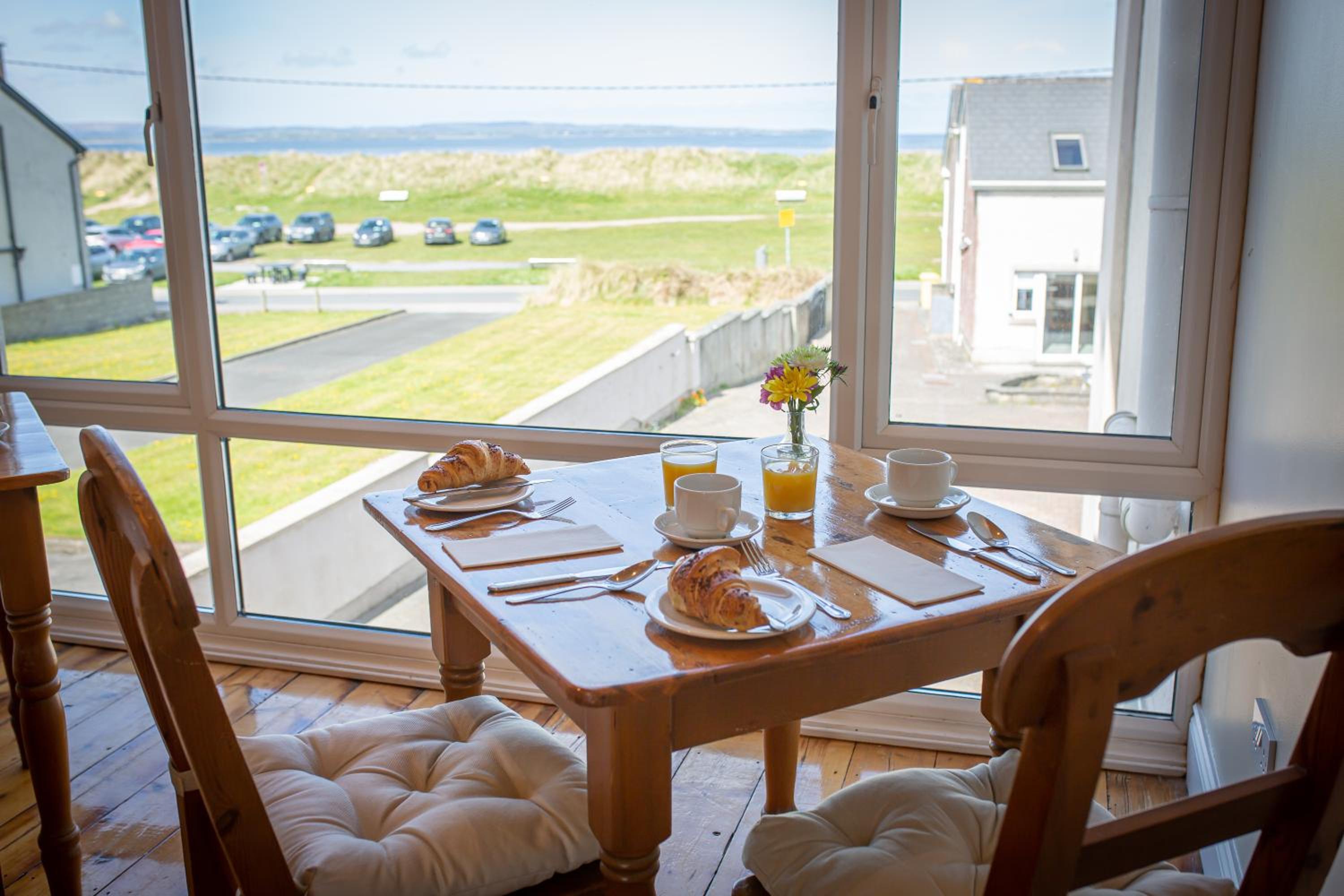 Ceol Na Mara House and Self Catering