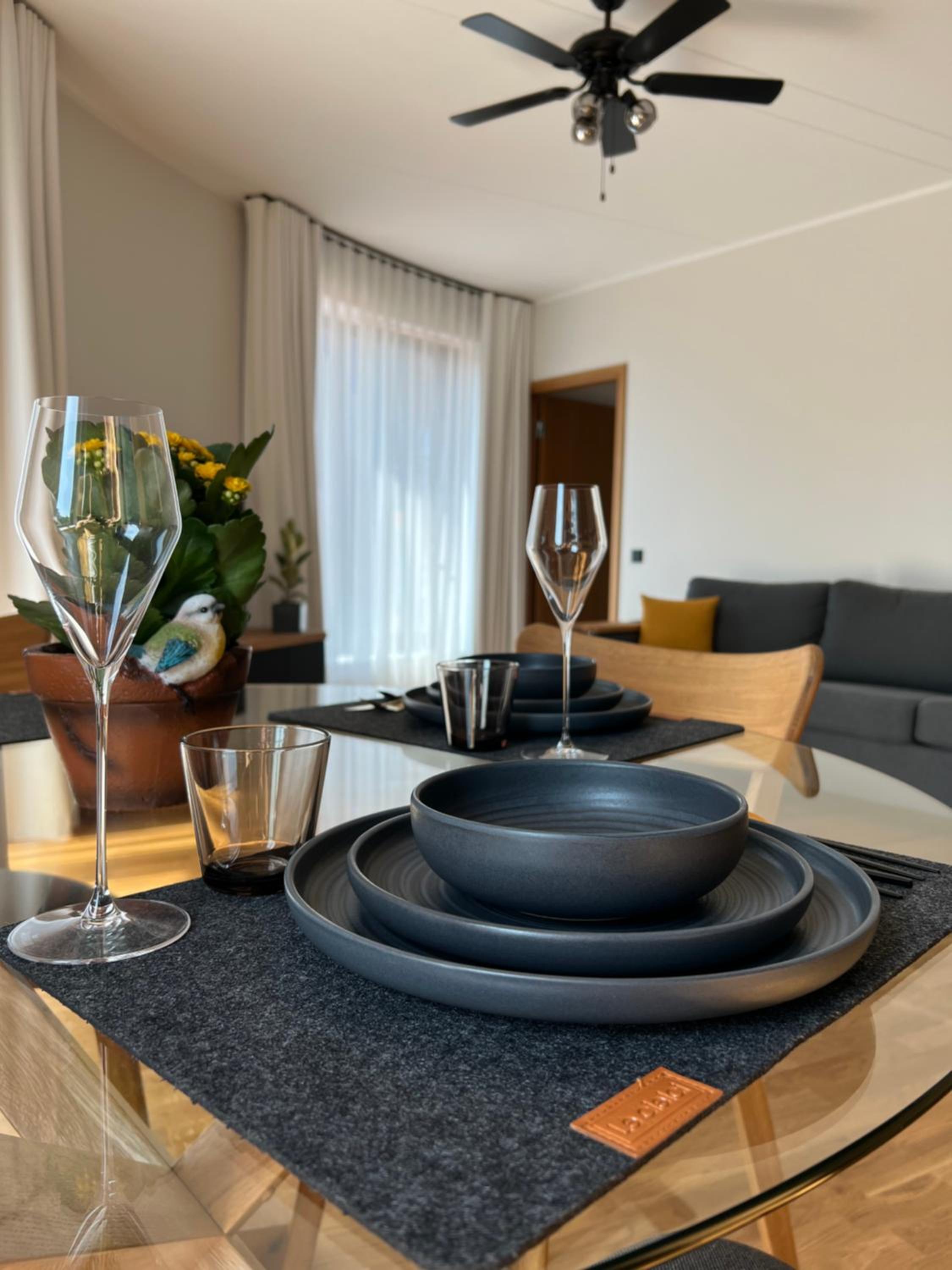 Kvartal Lux Apartment