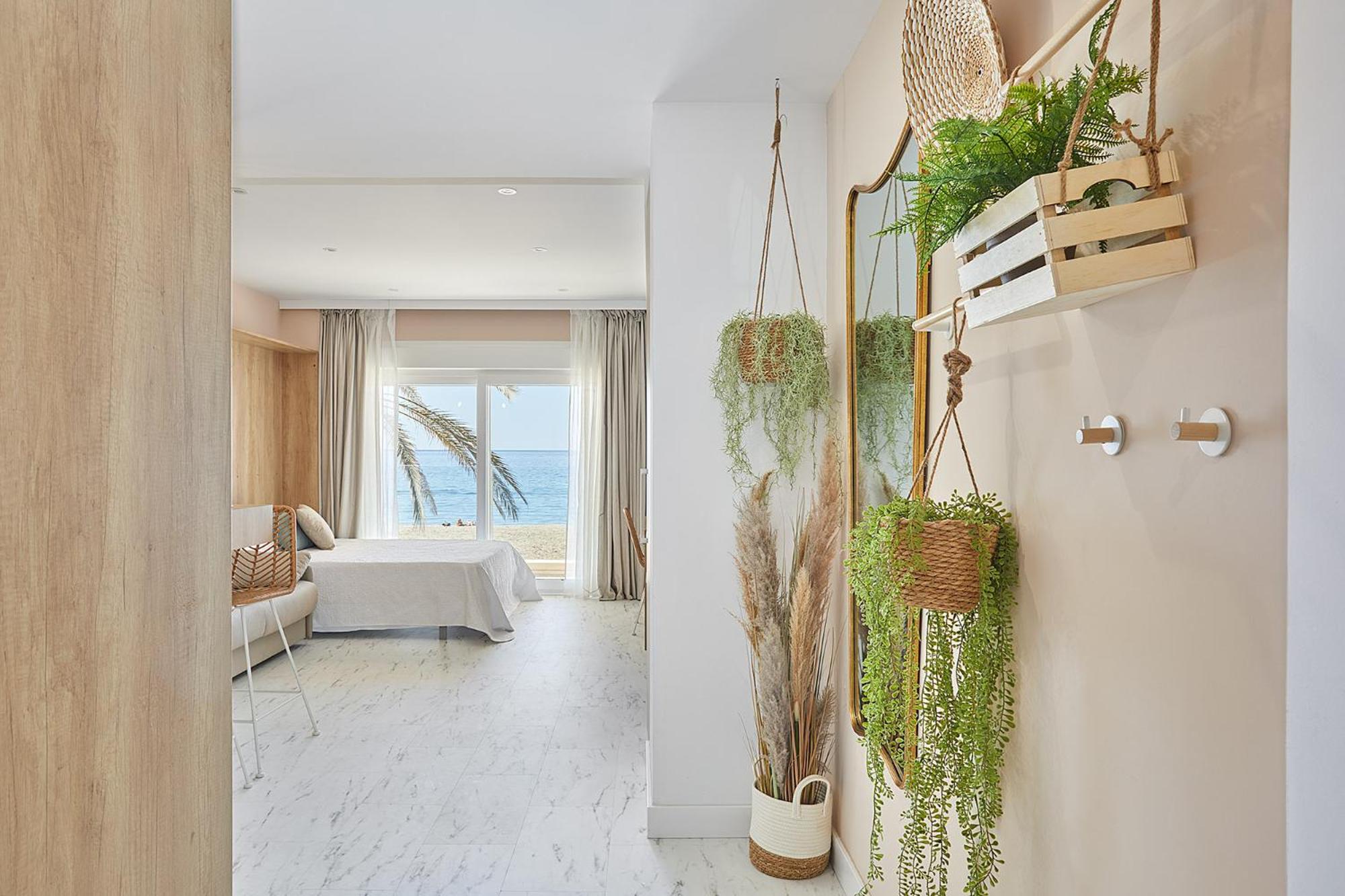 Apartaments Paseo Marítimo by Expoholidays