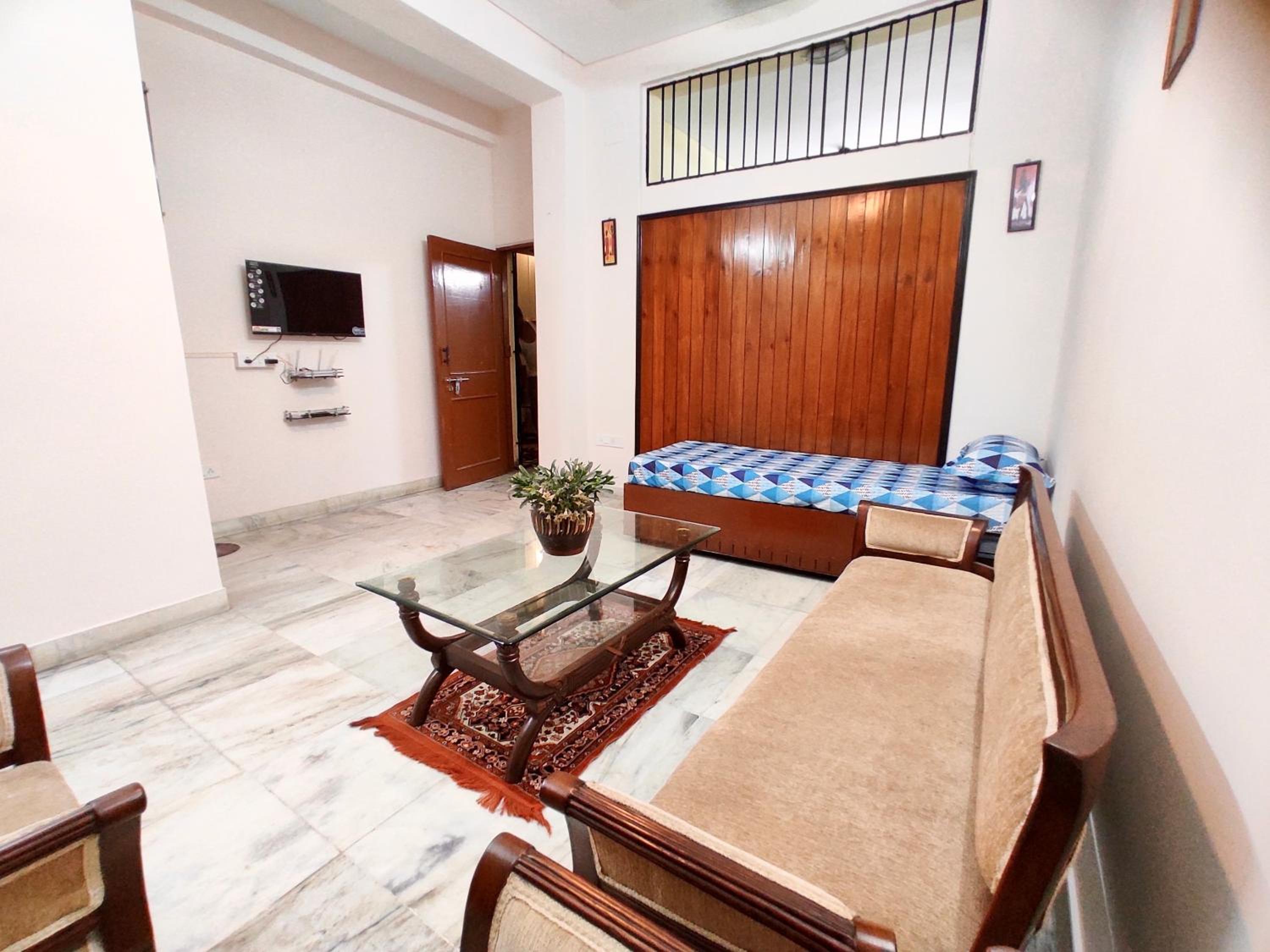Spacious 3BHK House opp South City Mall view 5