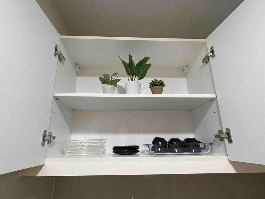 Luxe 1BR w/ Balcony @ Uptown Parksuites