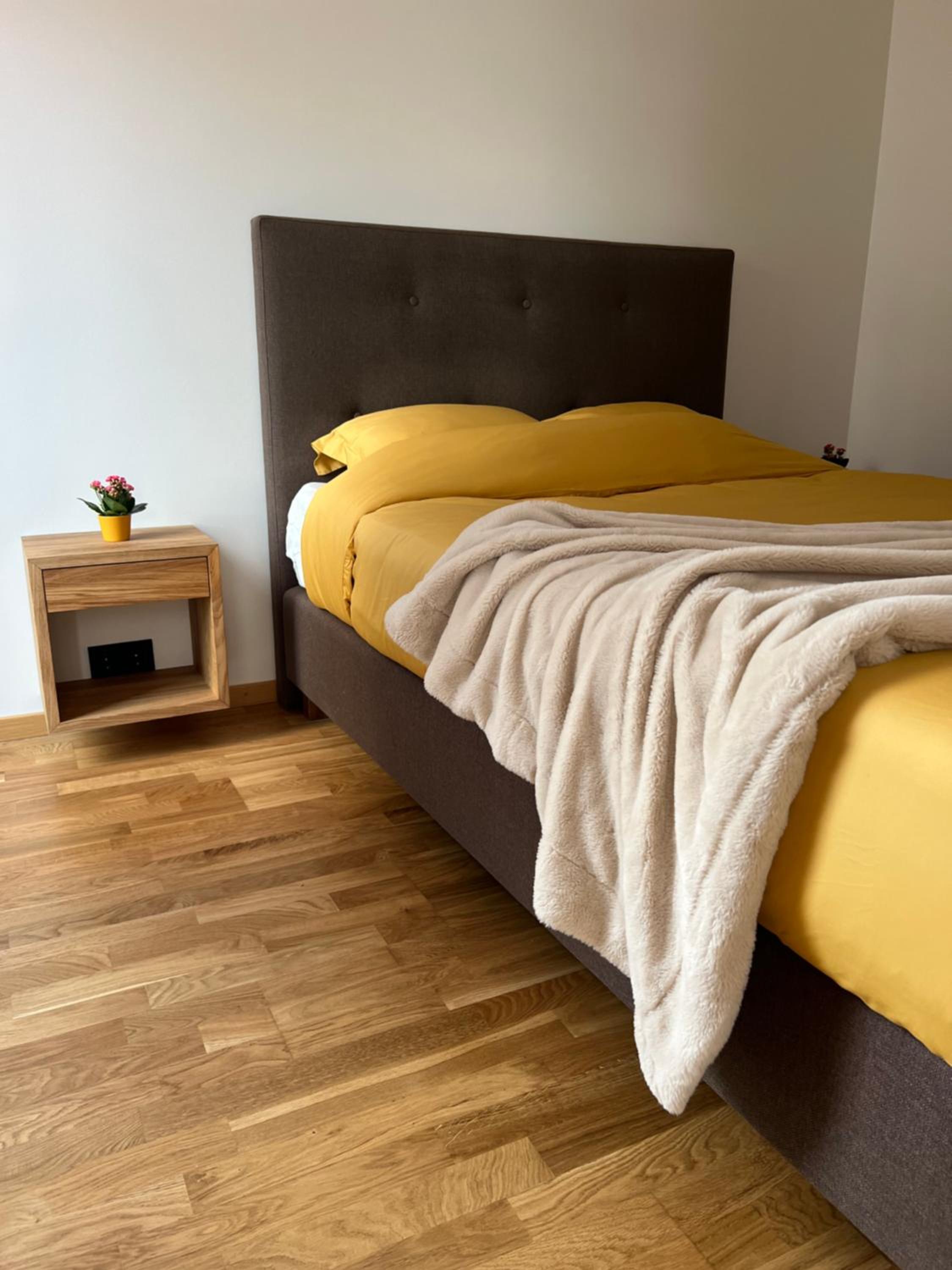 Kvartal Lux Apartment