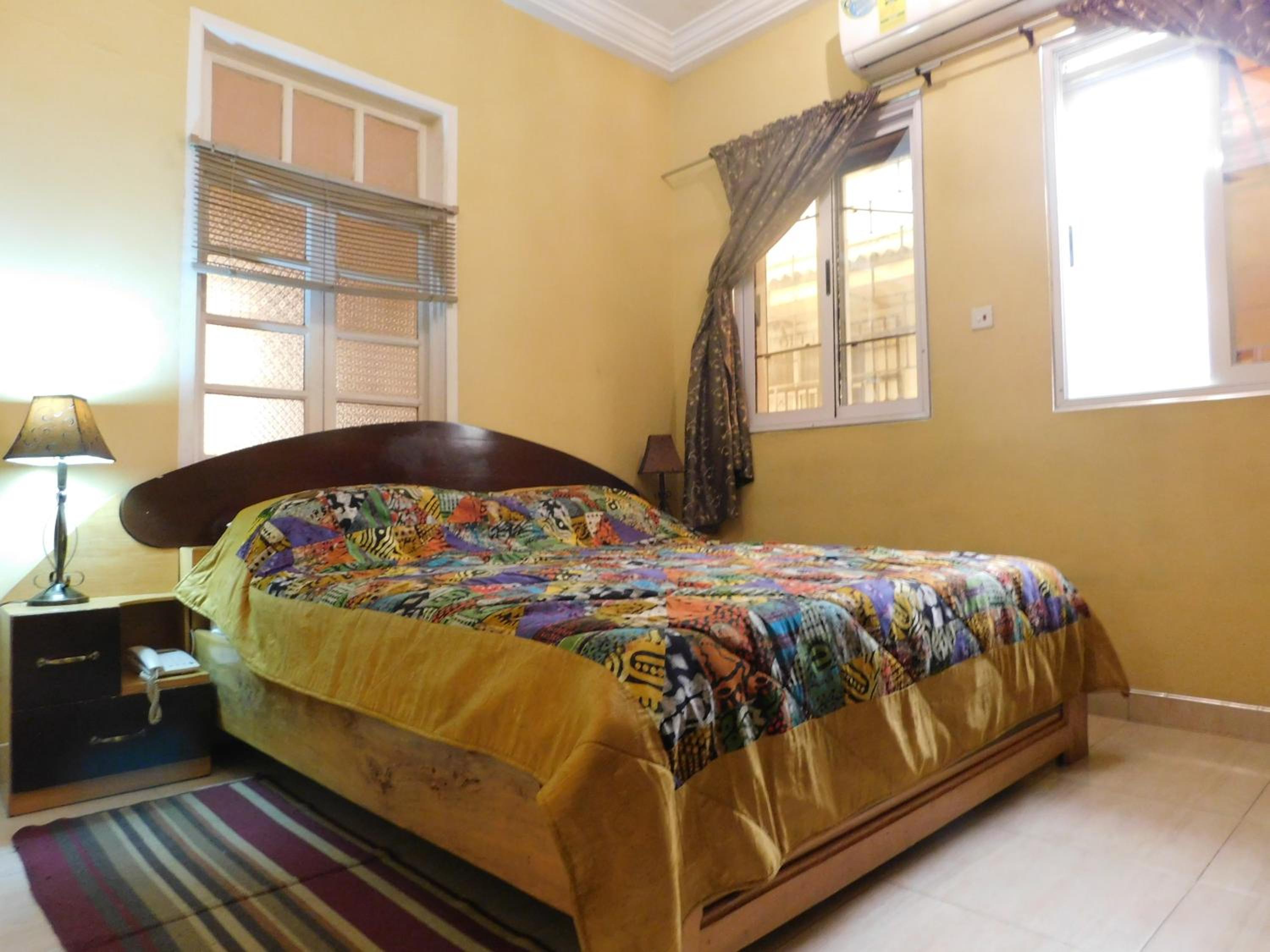 Jesiwa B's Little Palace