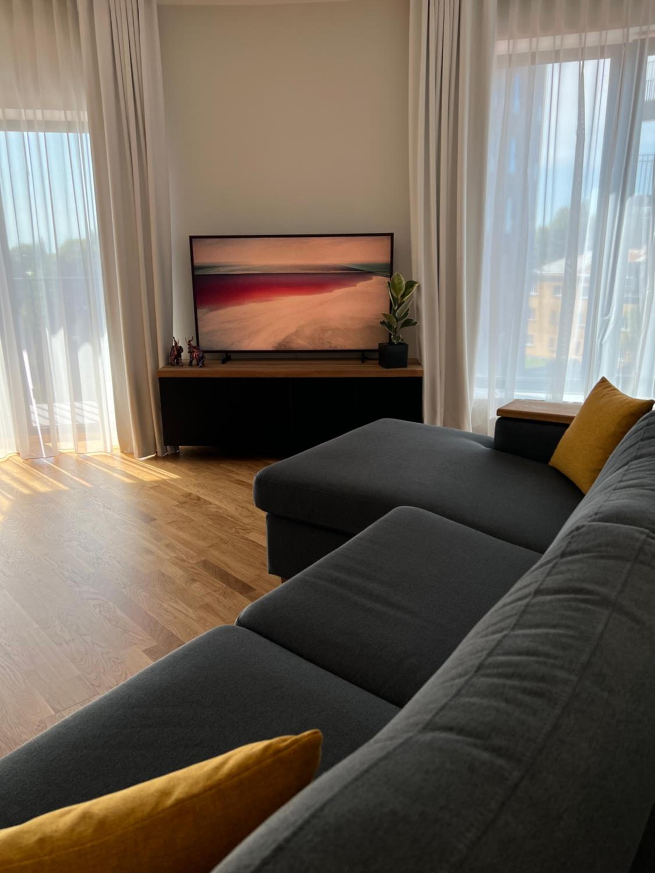 Kvartal Lux Apartment
