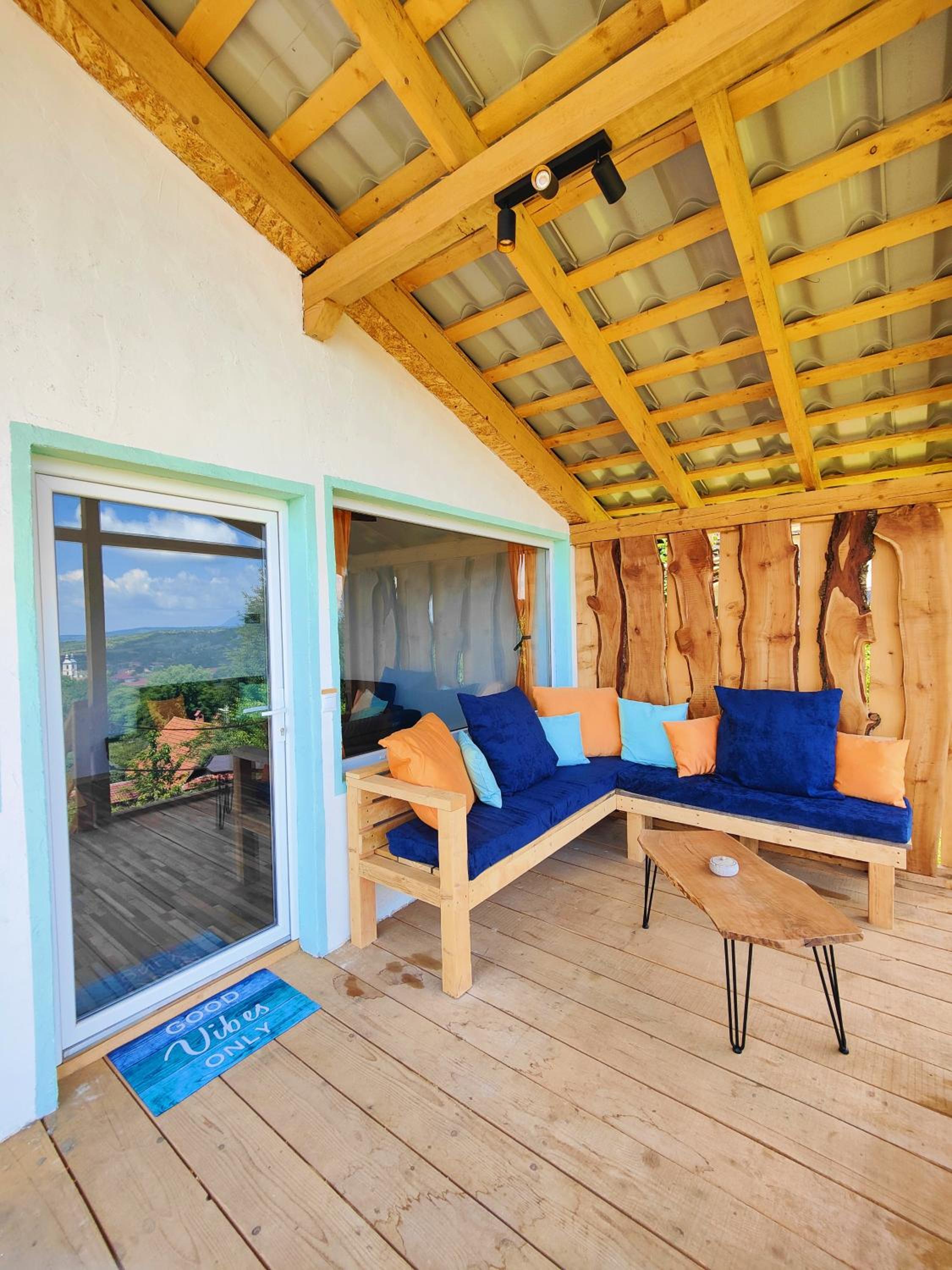 Rainbow Chalet