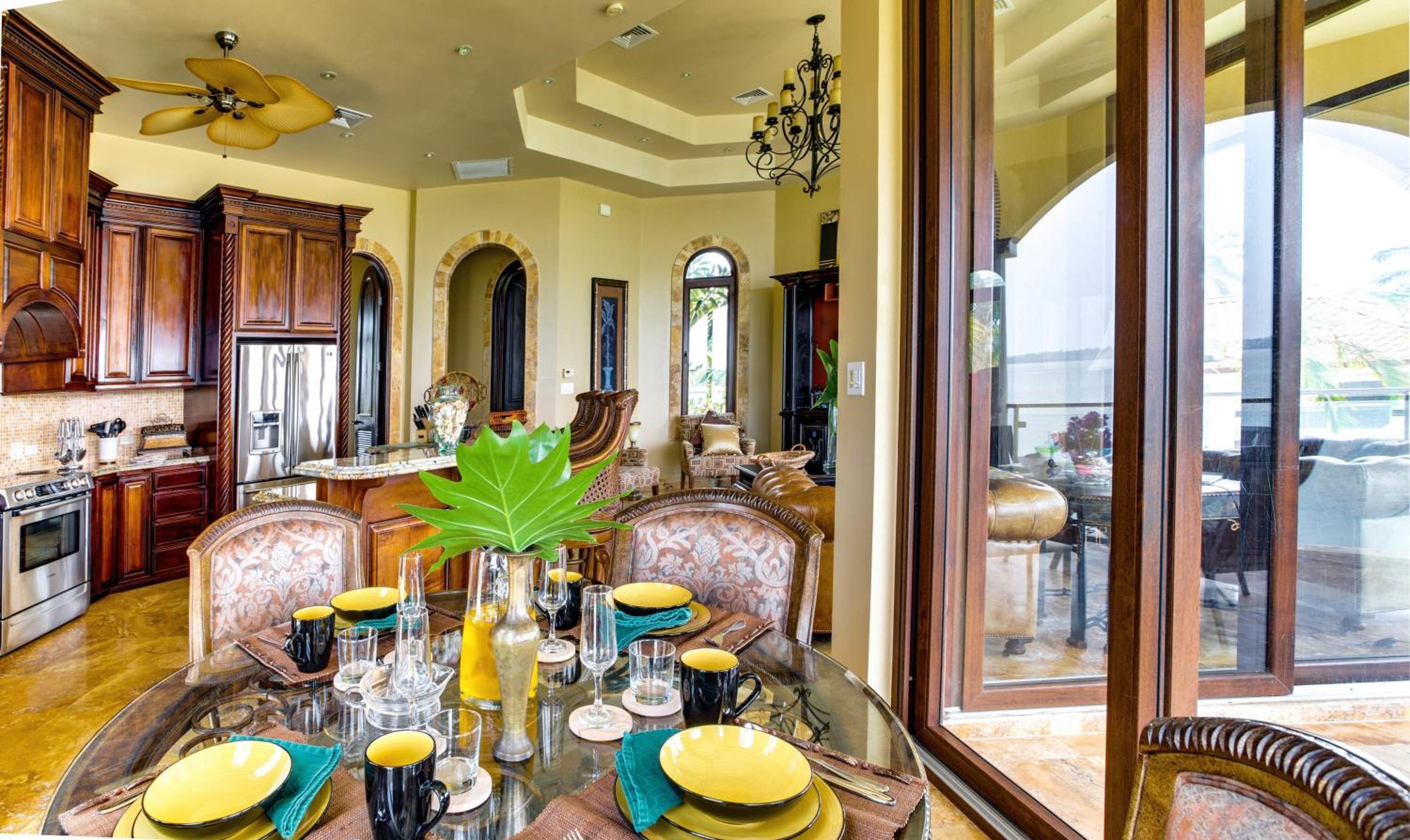 Villa Castello- Water Views & Resort Amenities