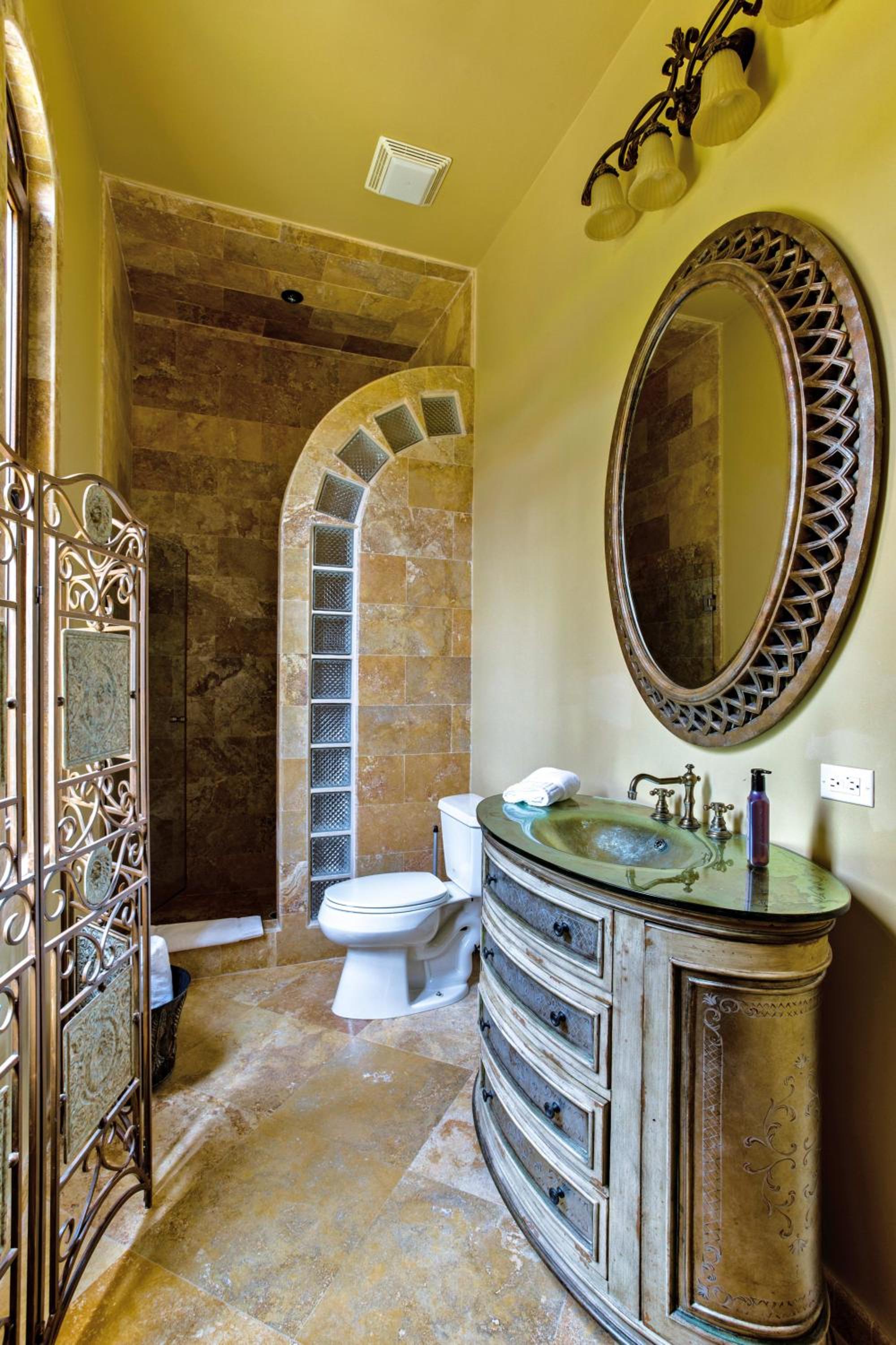 Villa Castello- Water Views & Resort Amenities