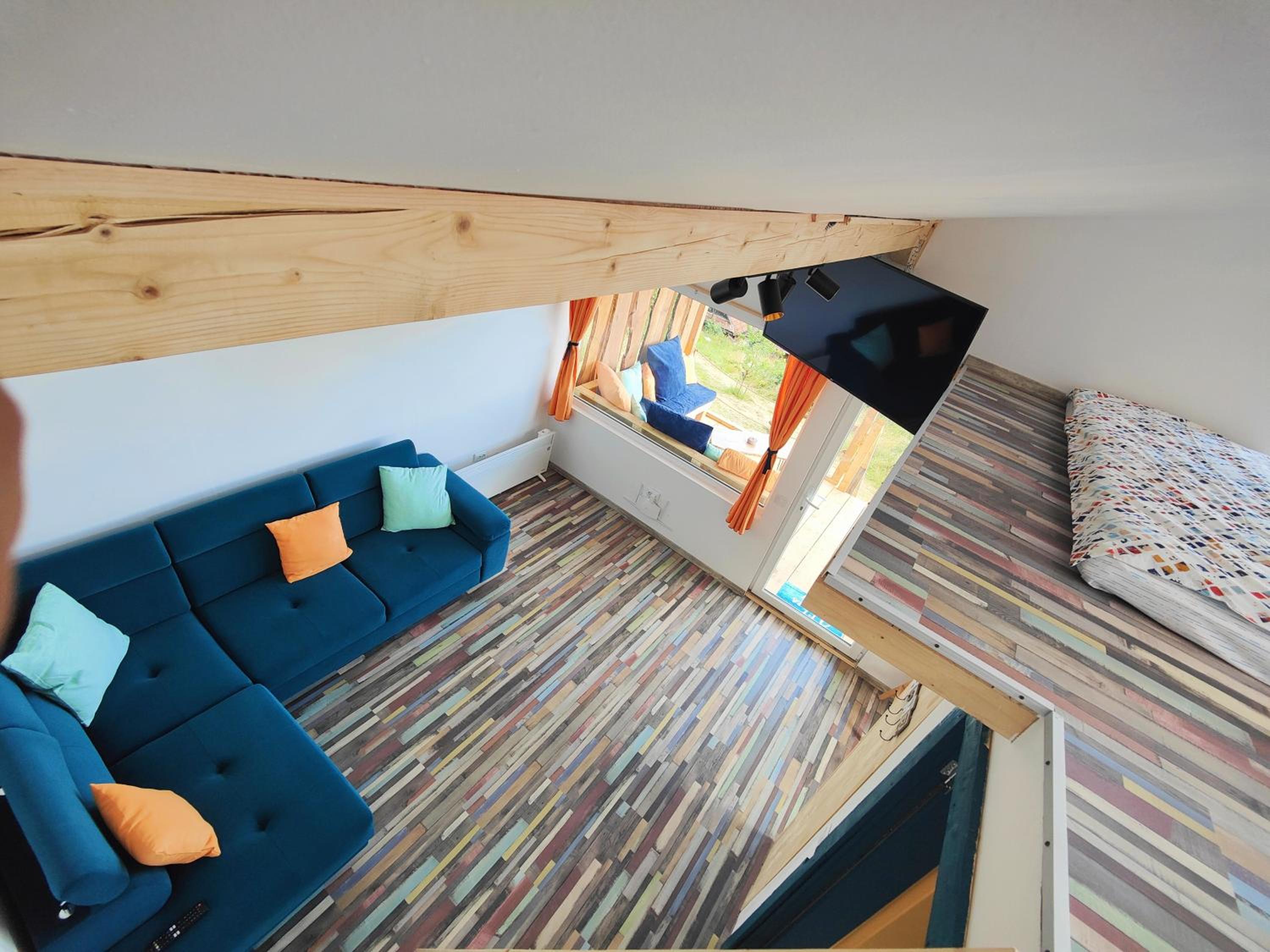 Rainbow Chalet