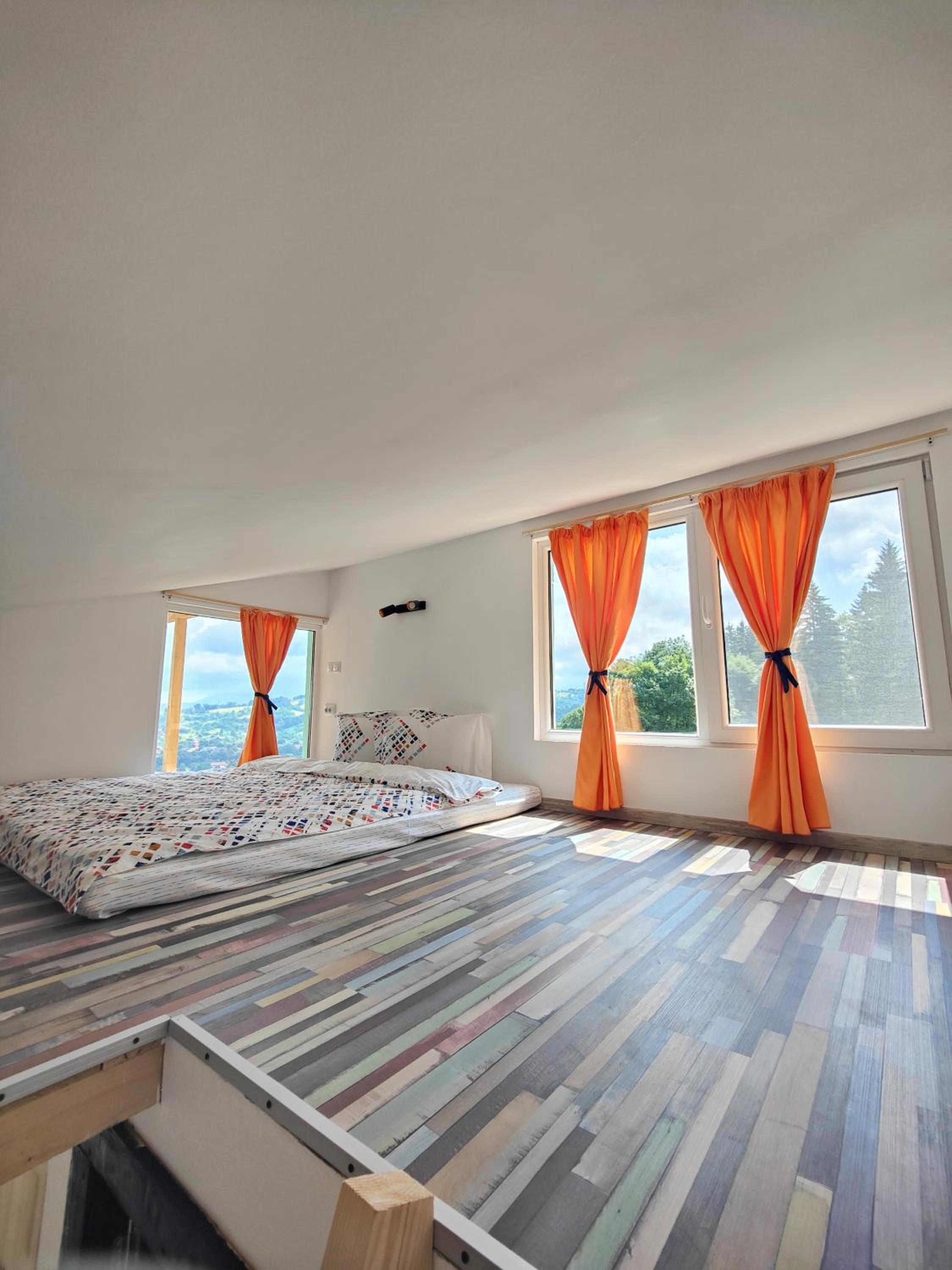 Rainbow Chalet