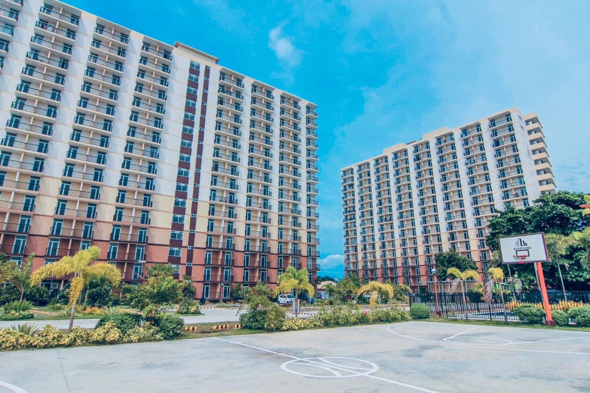 Affordable Condo with Fast Wifi & Near Airport