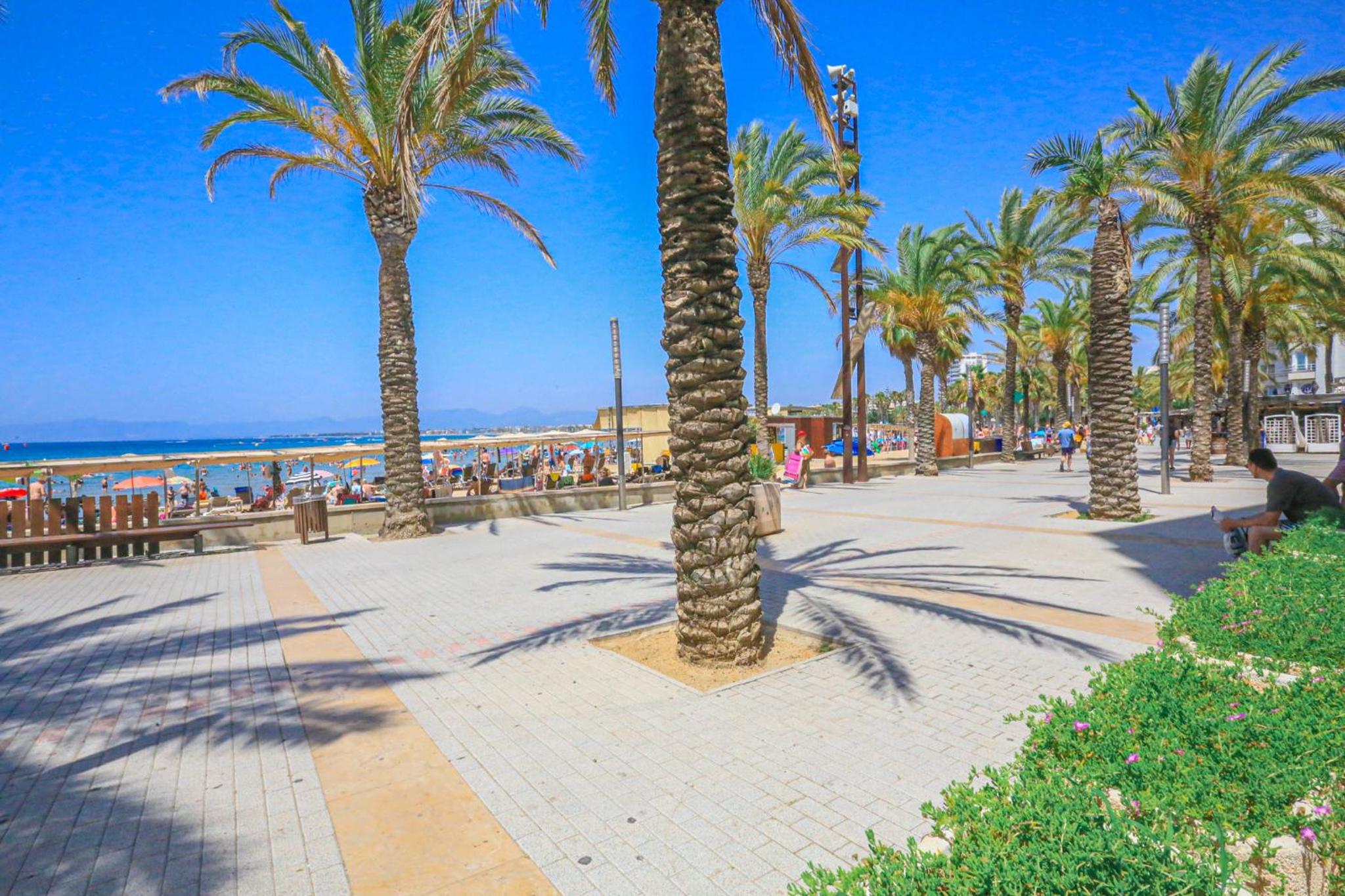 LITORAL COSTA DORADA - BELLO HORIZONTE Only families