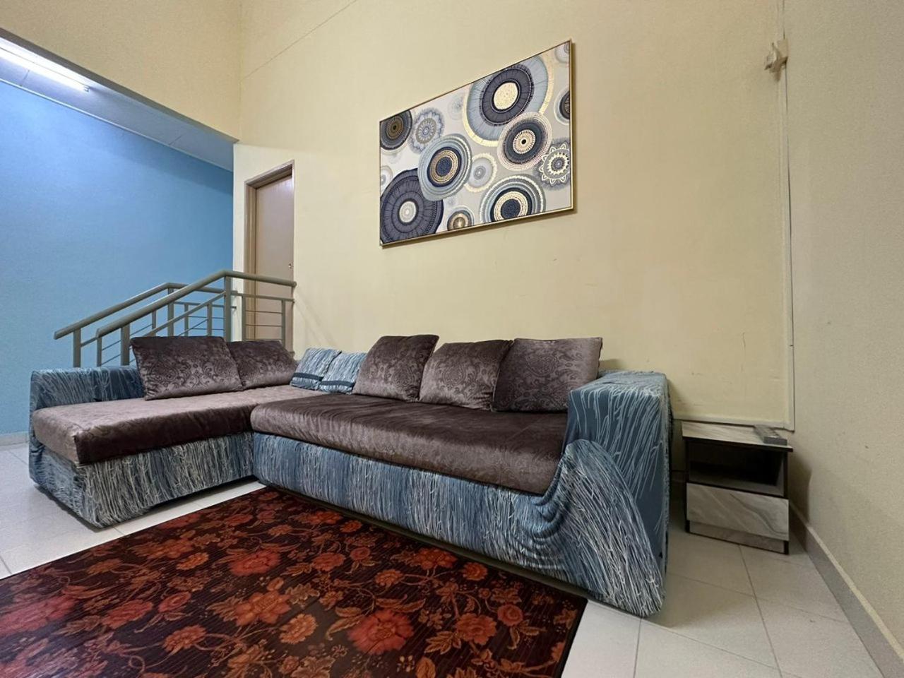 Naurah Homestay Kulai Mslim Only photo 8