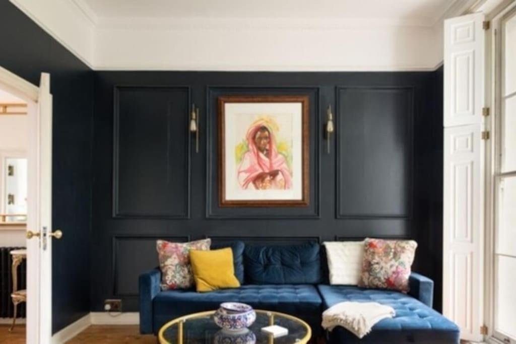 Gorgeous Grade II Listed Georgian House - Leafy Square Views - Central London