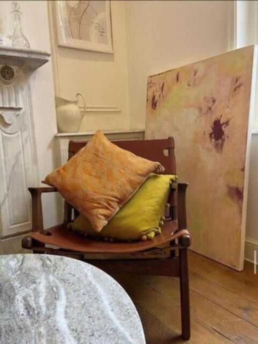 Gorgeous Grade II Listed Georgian House - Leafy Square Views - Central London