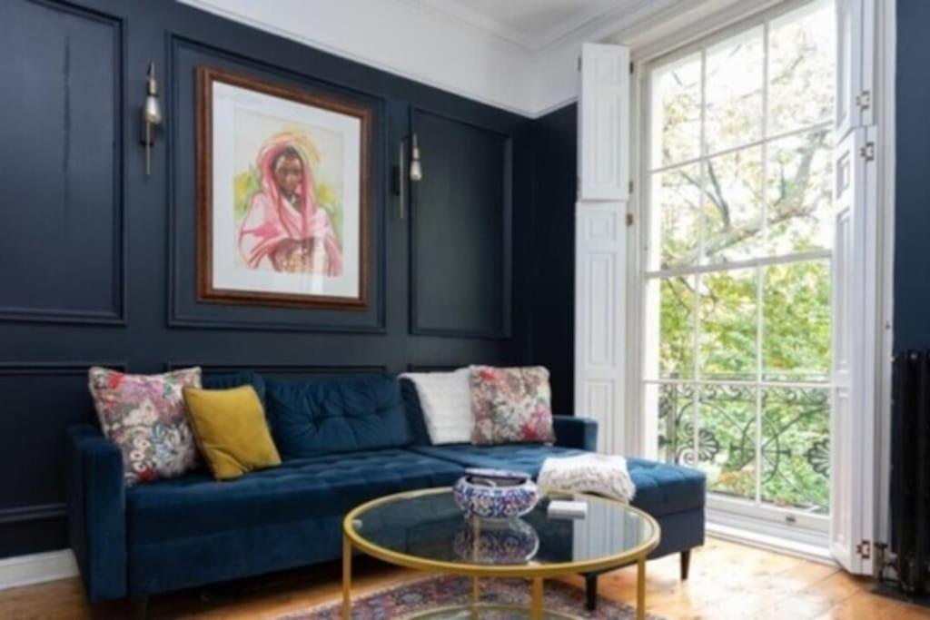 Gorgeous Grade II Listed Georgian House - Leafy Square Views - Central London
