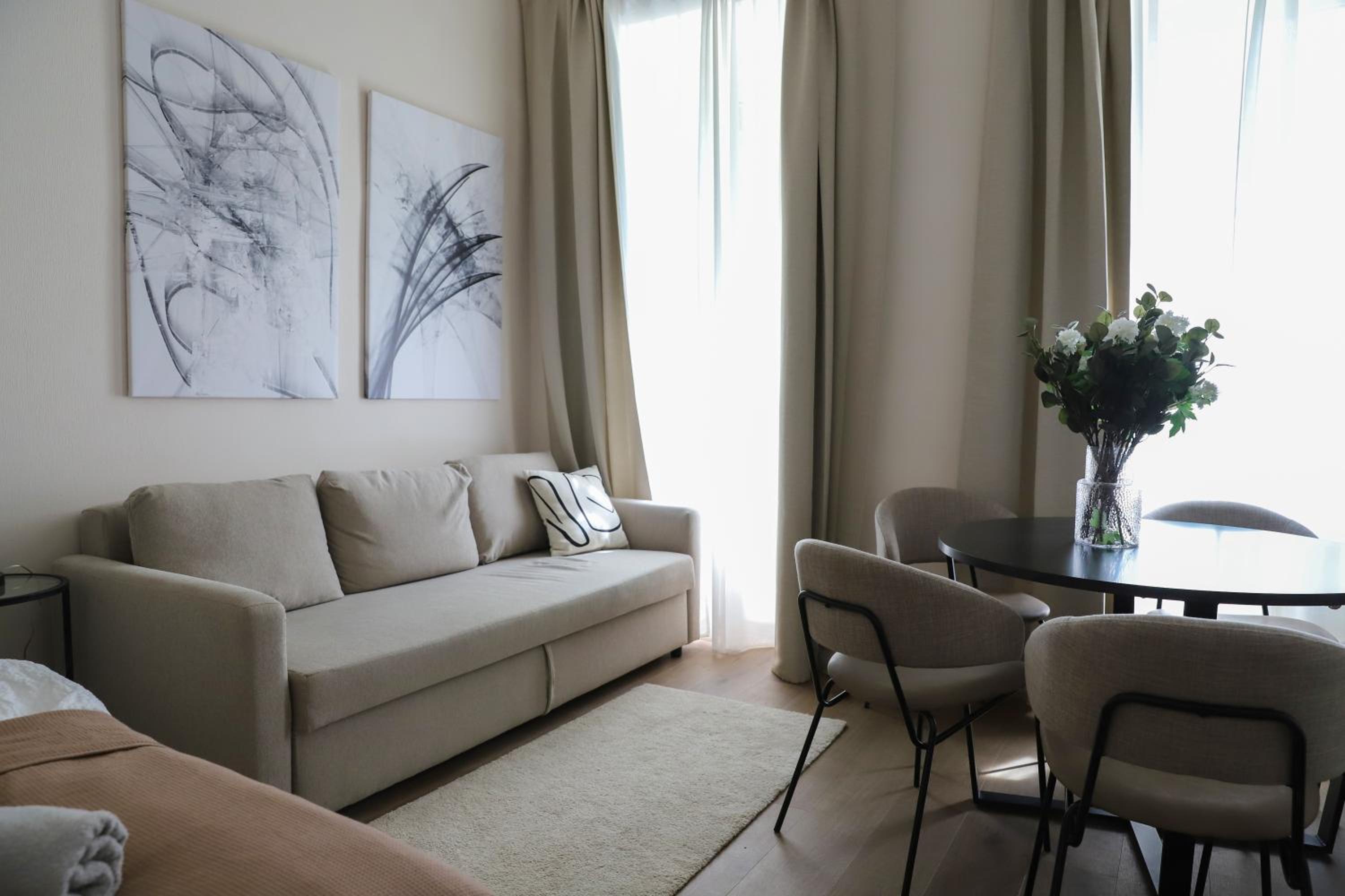 Spacious Apartment, 3 min to U6 Alserstraße