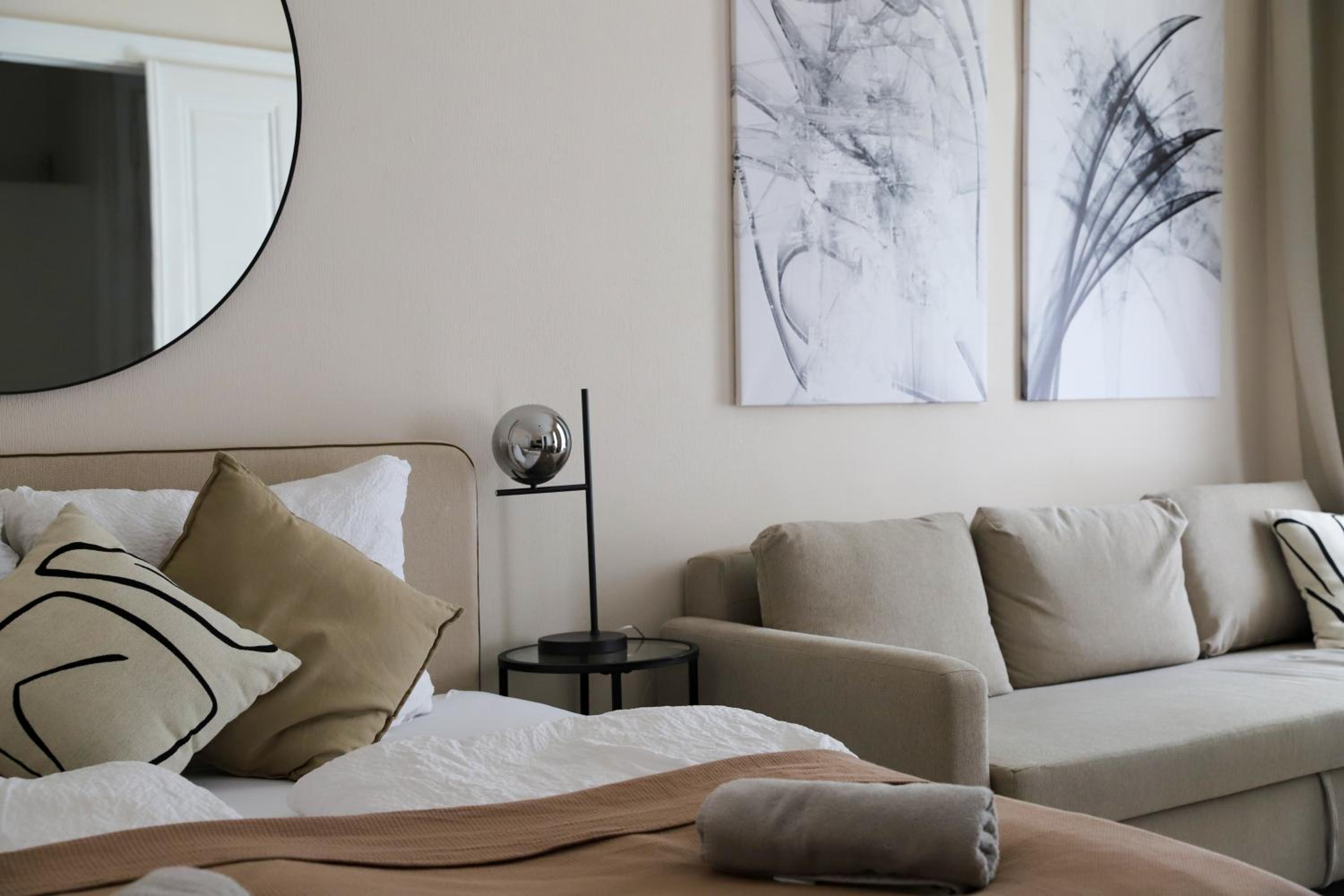 Spacious Apartment, 3 min to U6 Alserstraße