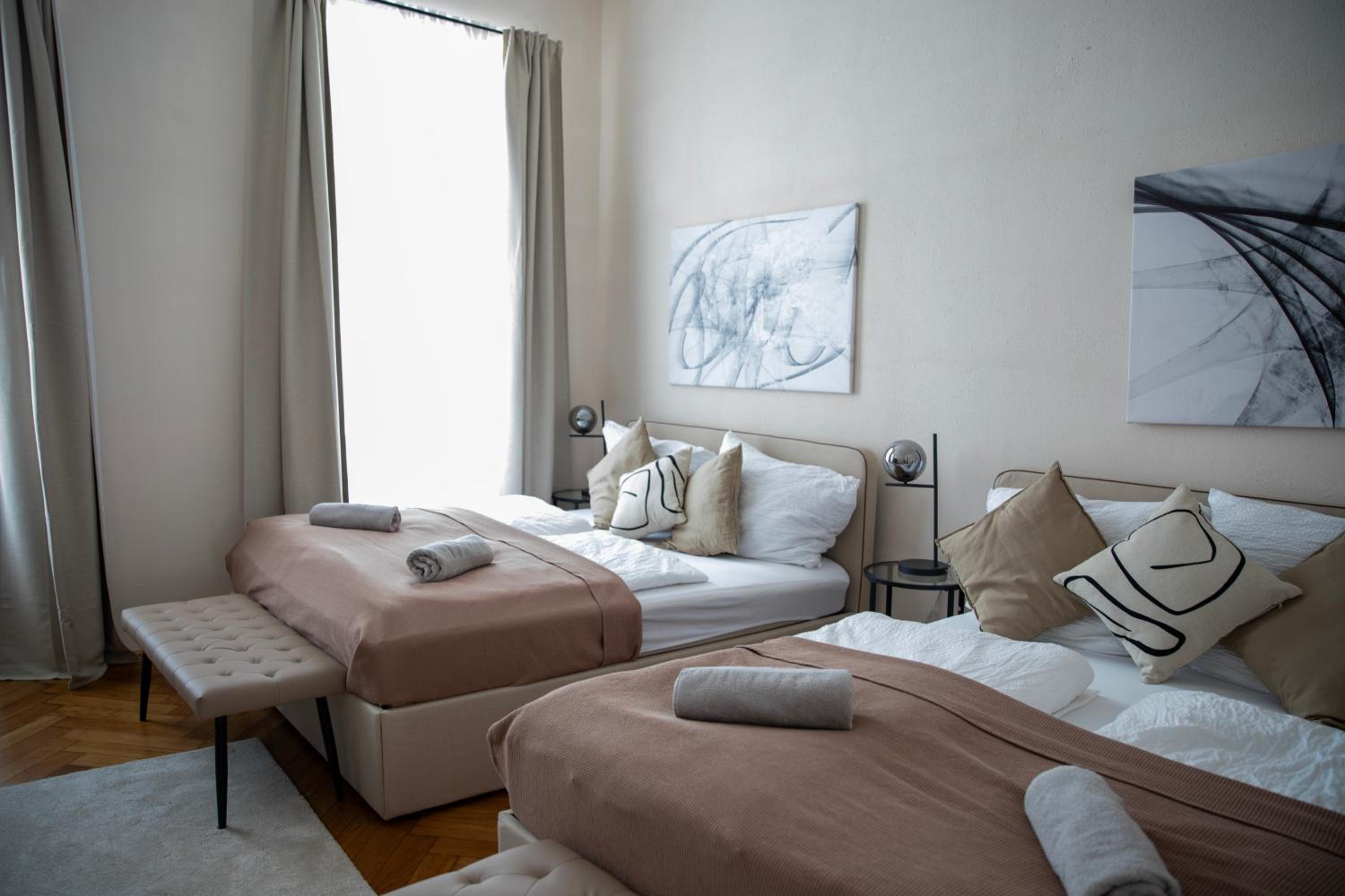 Spacious Apartment, 3 min to U6 Alserstraße