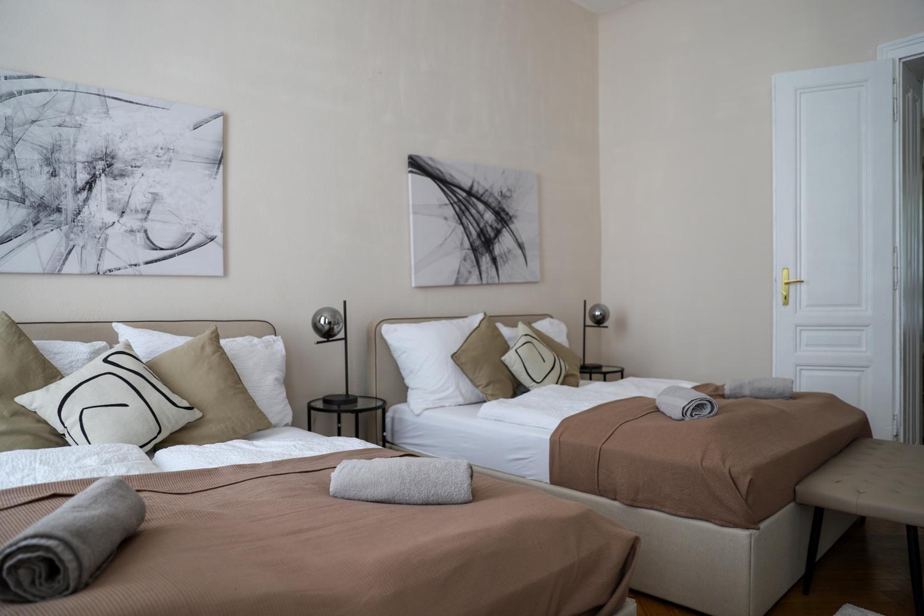 Spacious Apartment, 3 min to U6 Alserstraße