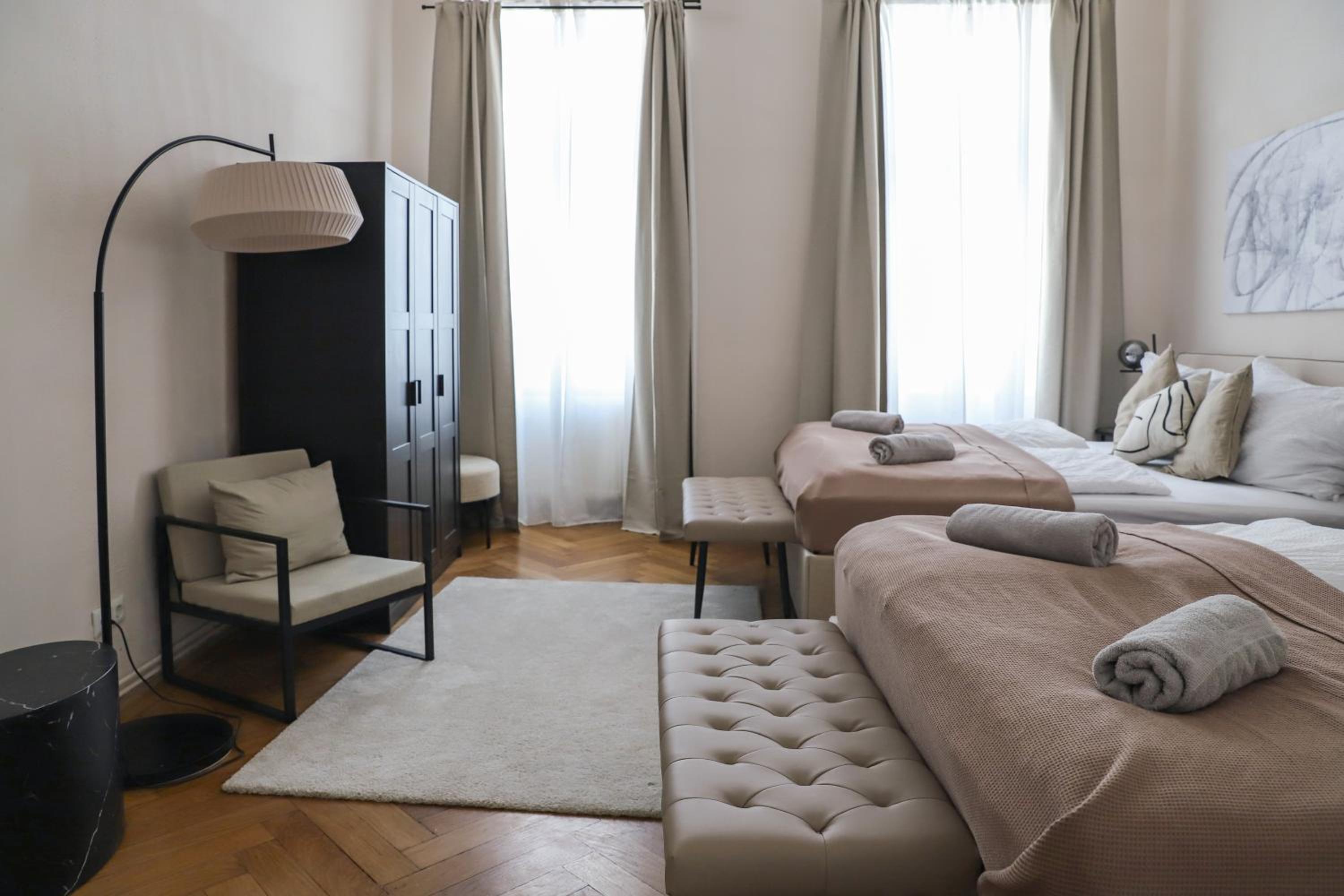 Spacious Apartment, 3 min to U6 Alserstraße