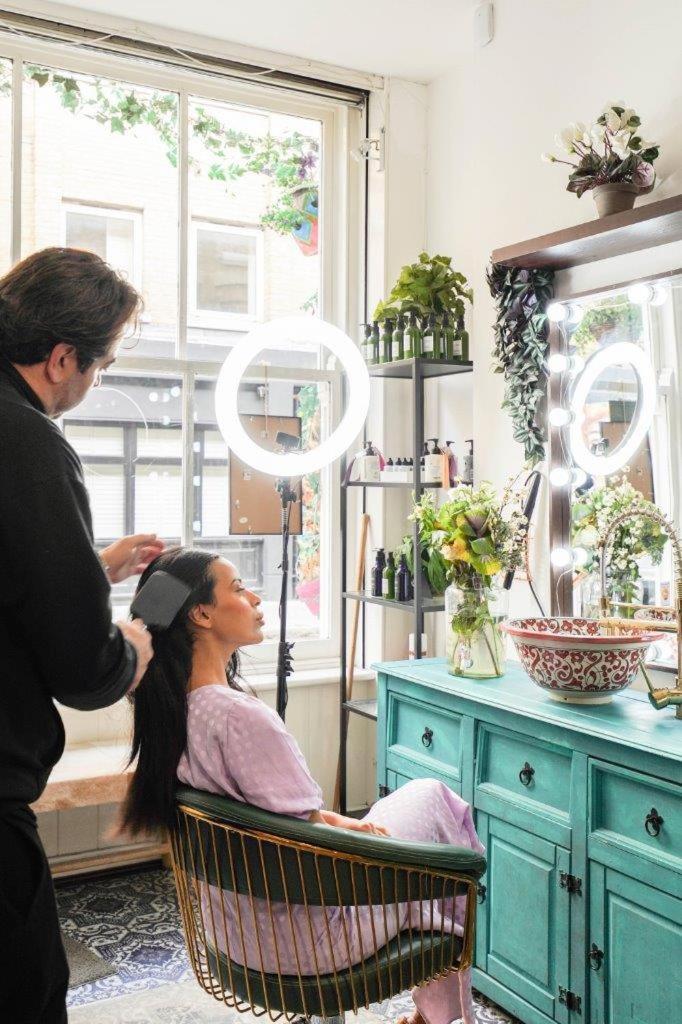 Gorgeous Grade II Listed Georgian House - Leafy Square Views - Central London