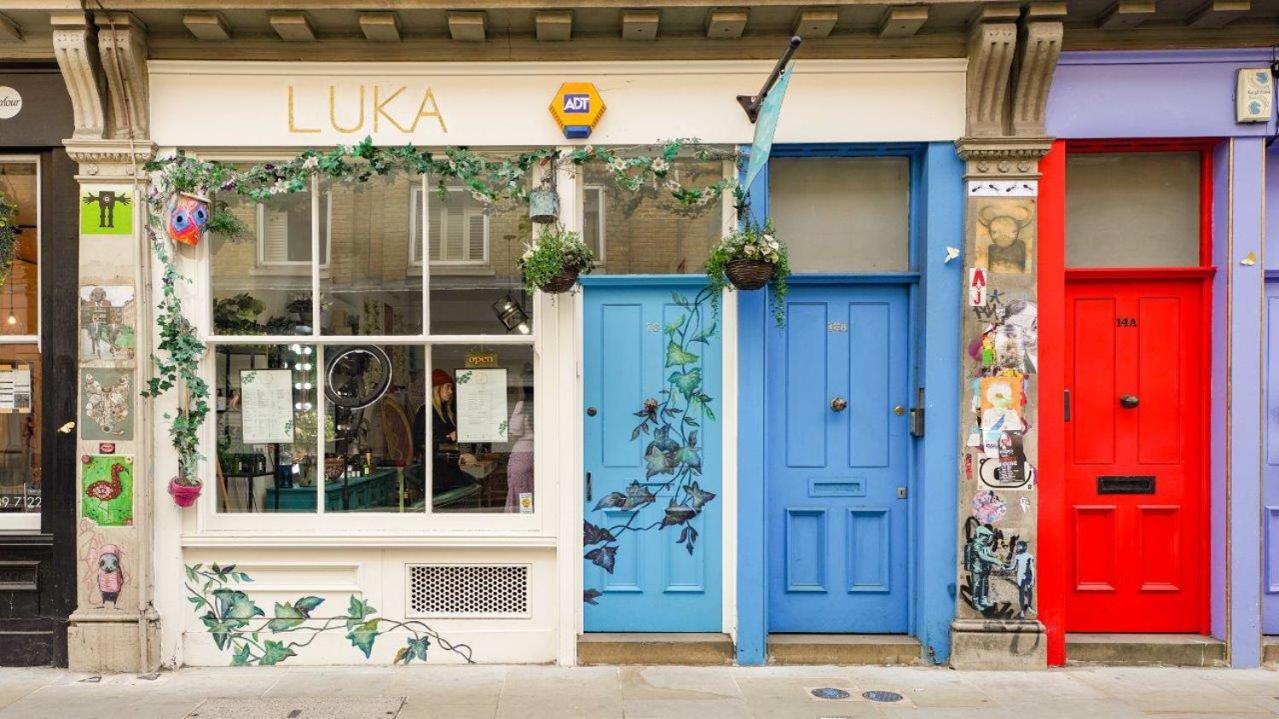 Gorgeous Grade II Listed Georgian House - Leafy Square Views - Central London
