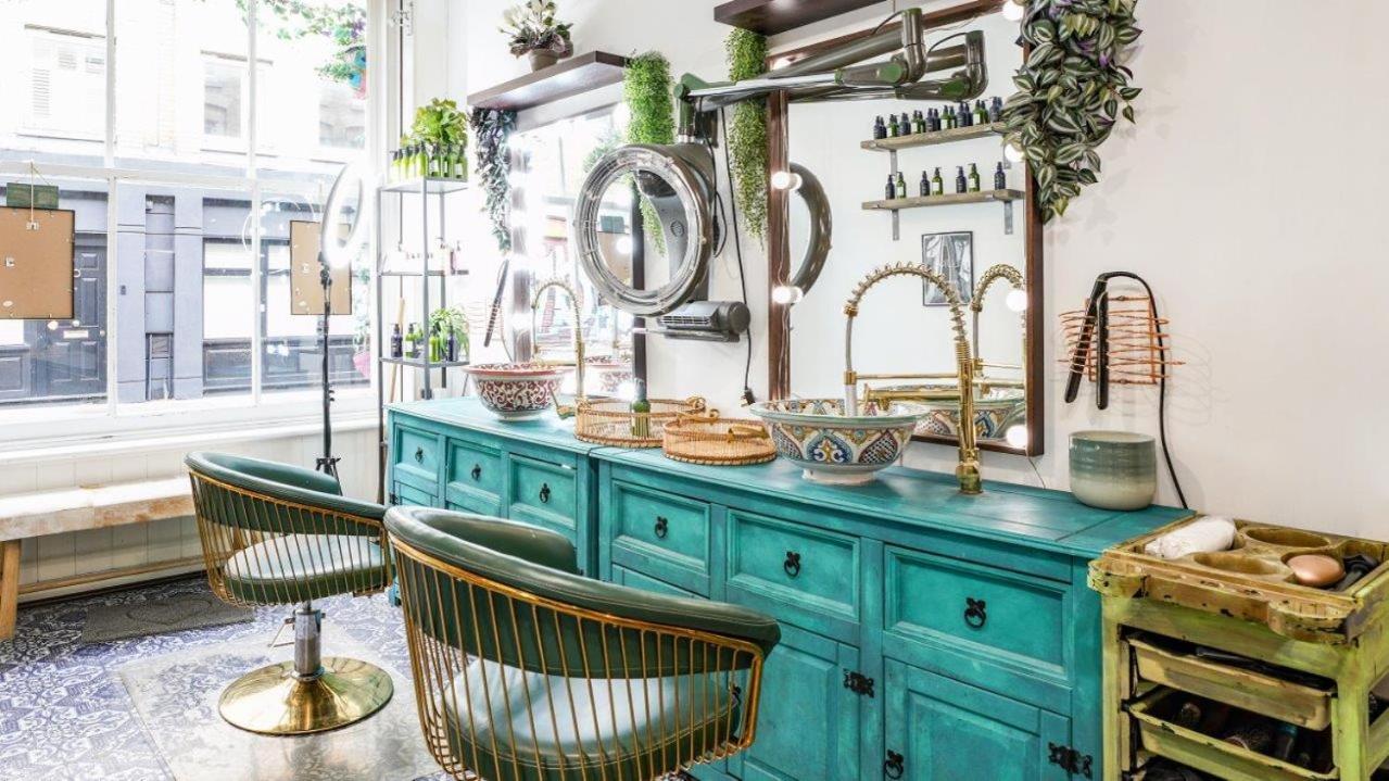 Gorgeous Grade II Listed Georgian House - Leafy Square Views - Central London