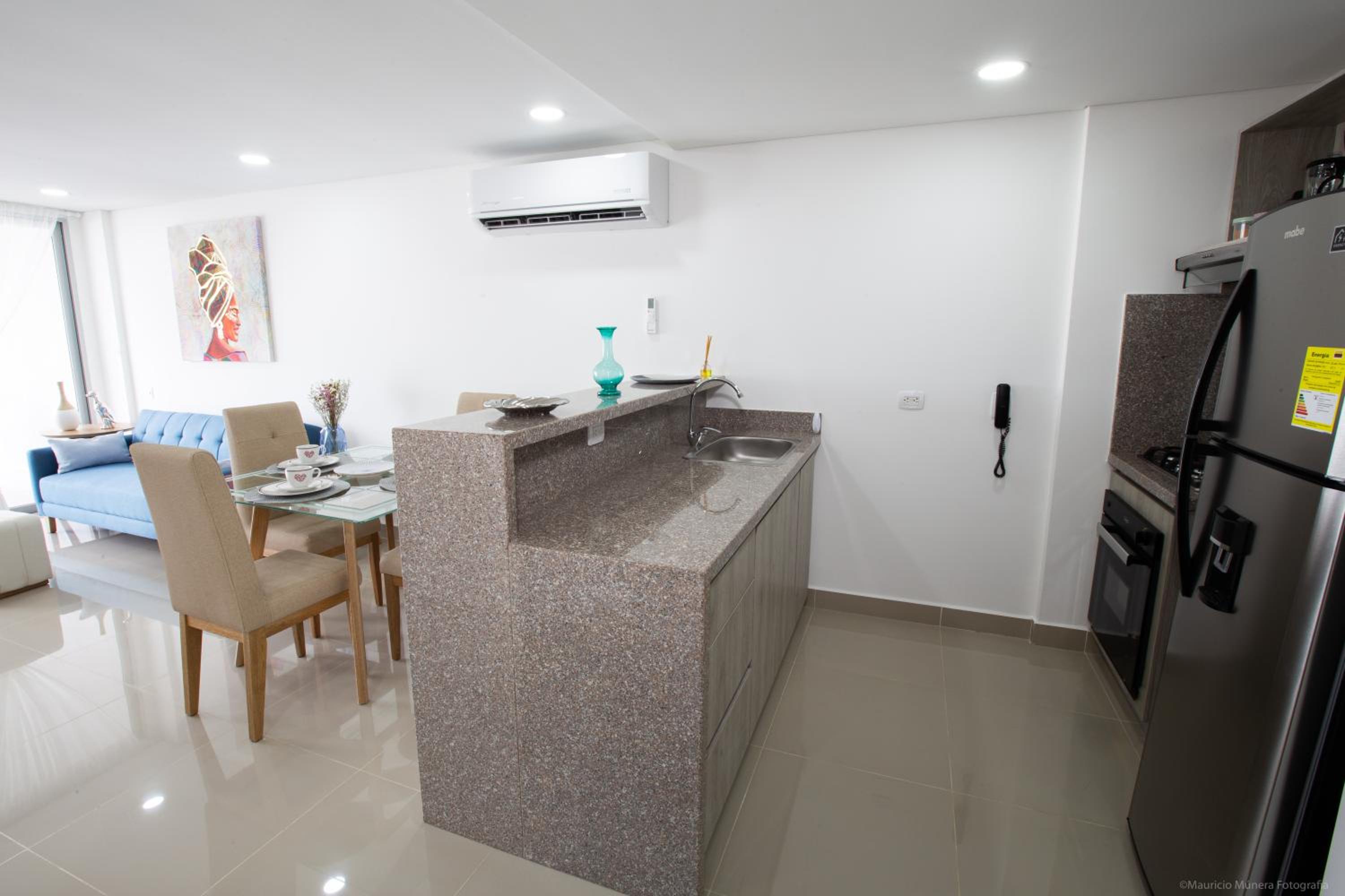 Confortable Apartamento Ocean Drive 711 -estancia mínima 2 noches-