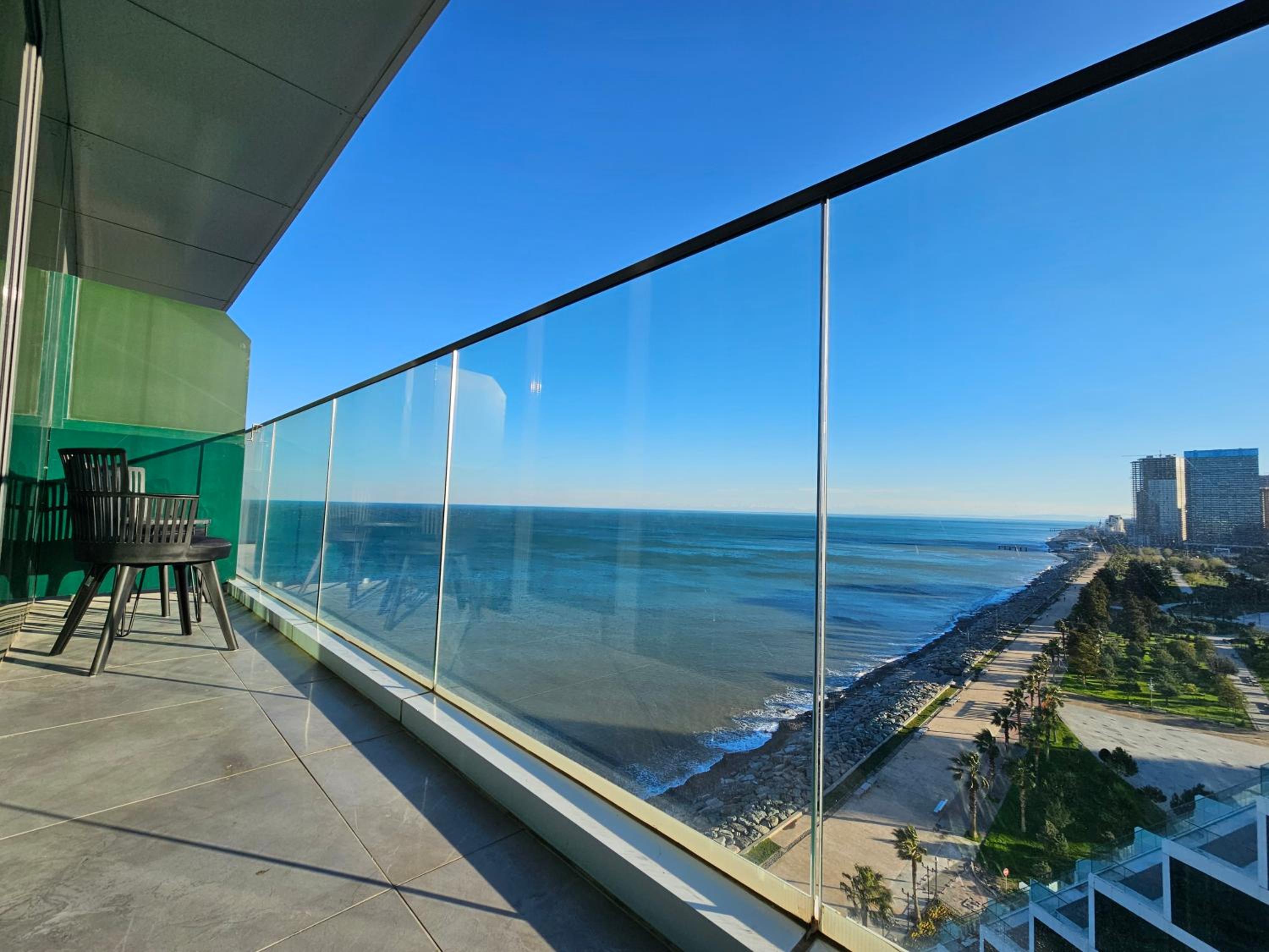 Best Sea view apartment view 5