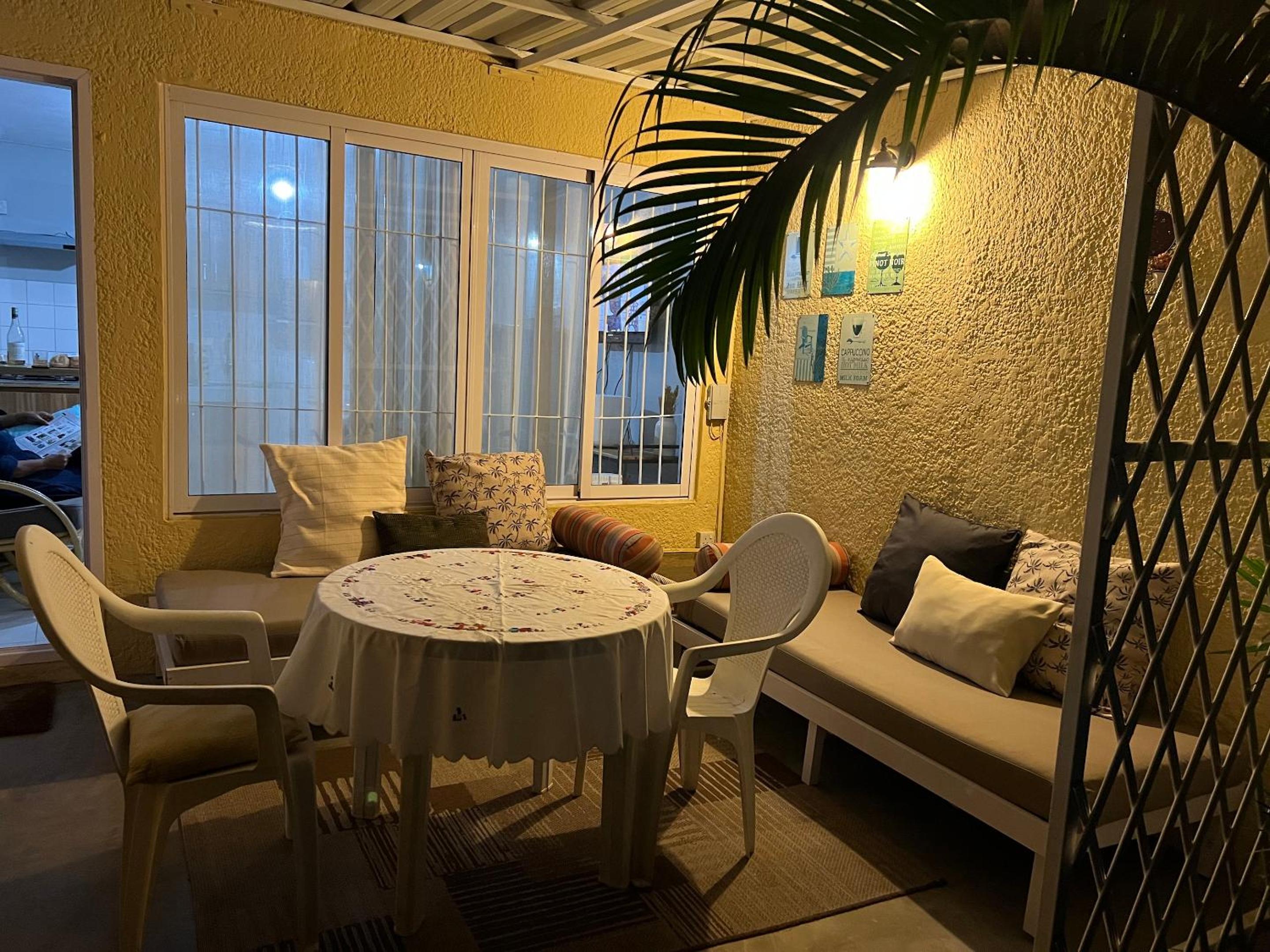 Charming Studio in Grand Baie, 60 m² with Shared Pool